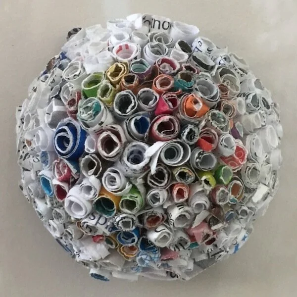 Shadowbox 2 (2015), by Jaynie Crimmins. 10” x 10” x 2”d, shredded household mail, thread over armature. Source: jayniecrimmins.com/