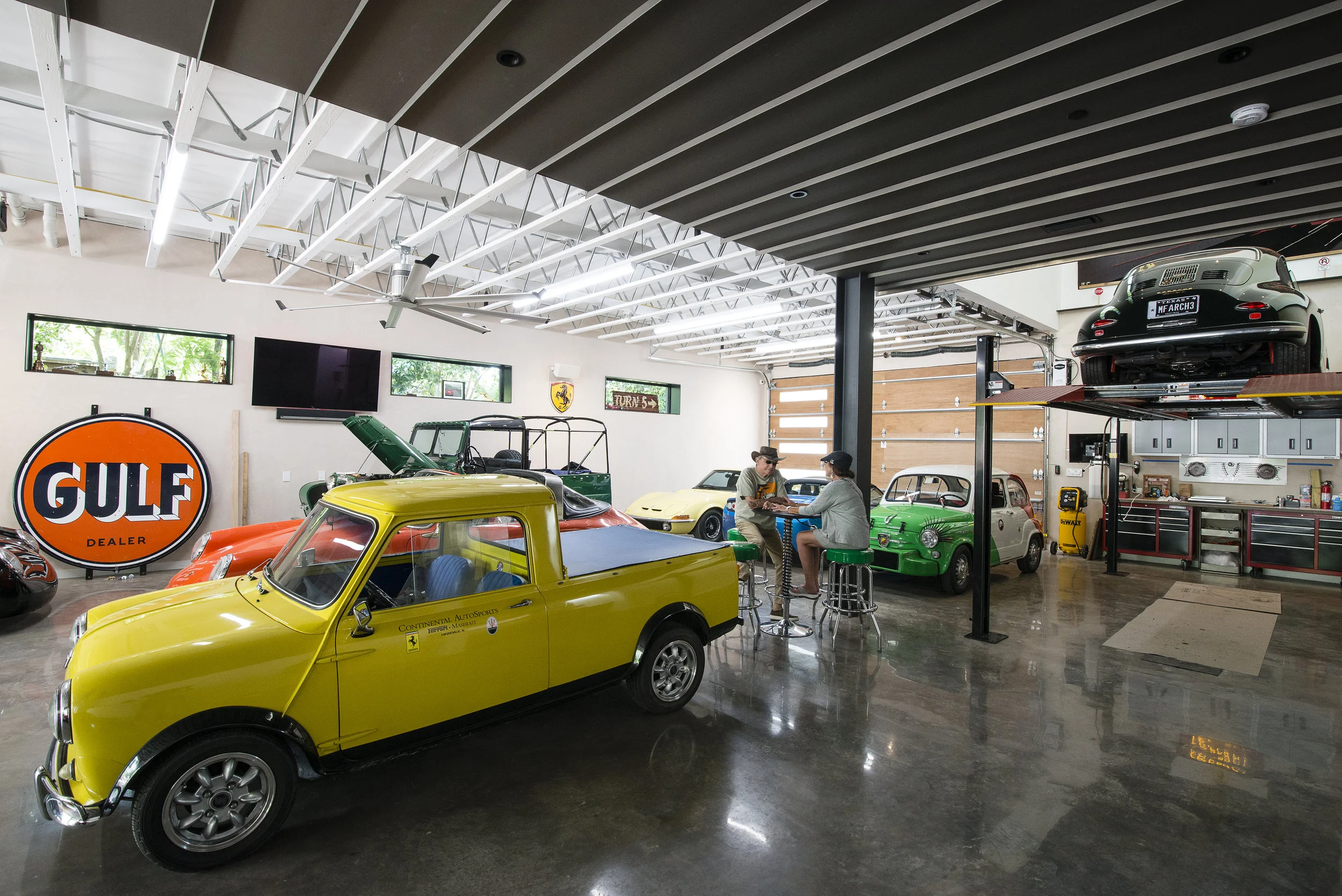 Matt Fajkus MF Architecture_AutoHaus_photo 4 by Casey Woods..jpg