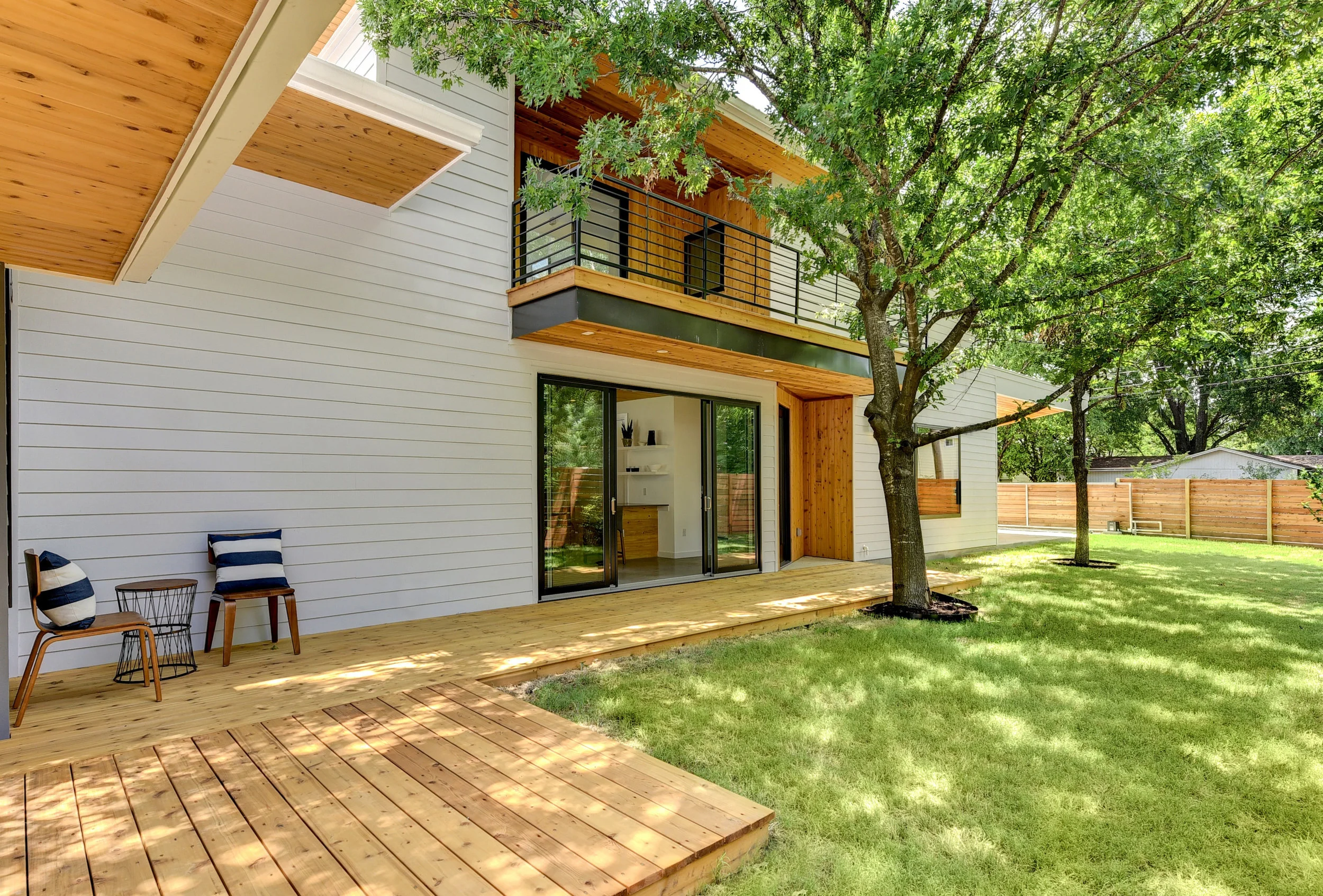 Matt Fajkus MF Architecture sideSTEP House_Photo 7 by Twist Tours.jpg