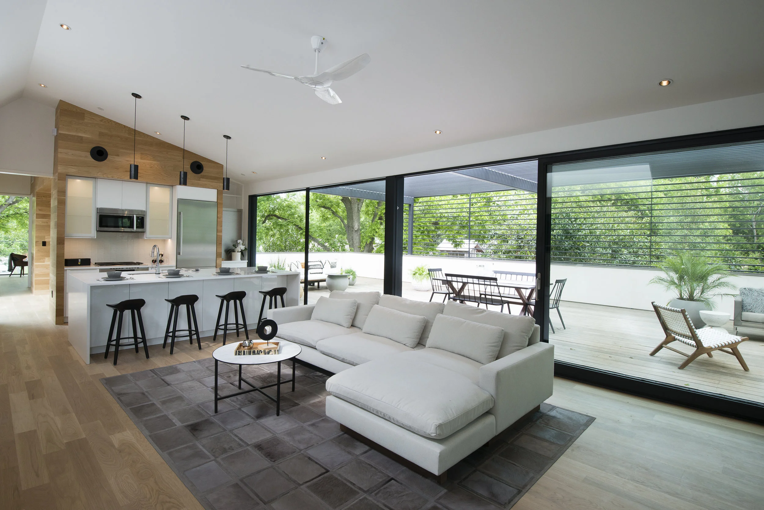 08 AutoHaus by Matt Fajkus Architecture _Photo by Casey Woods..jpg