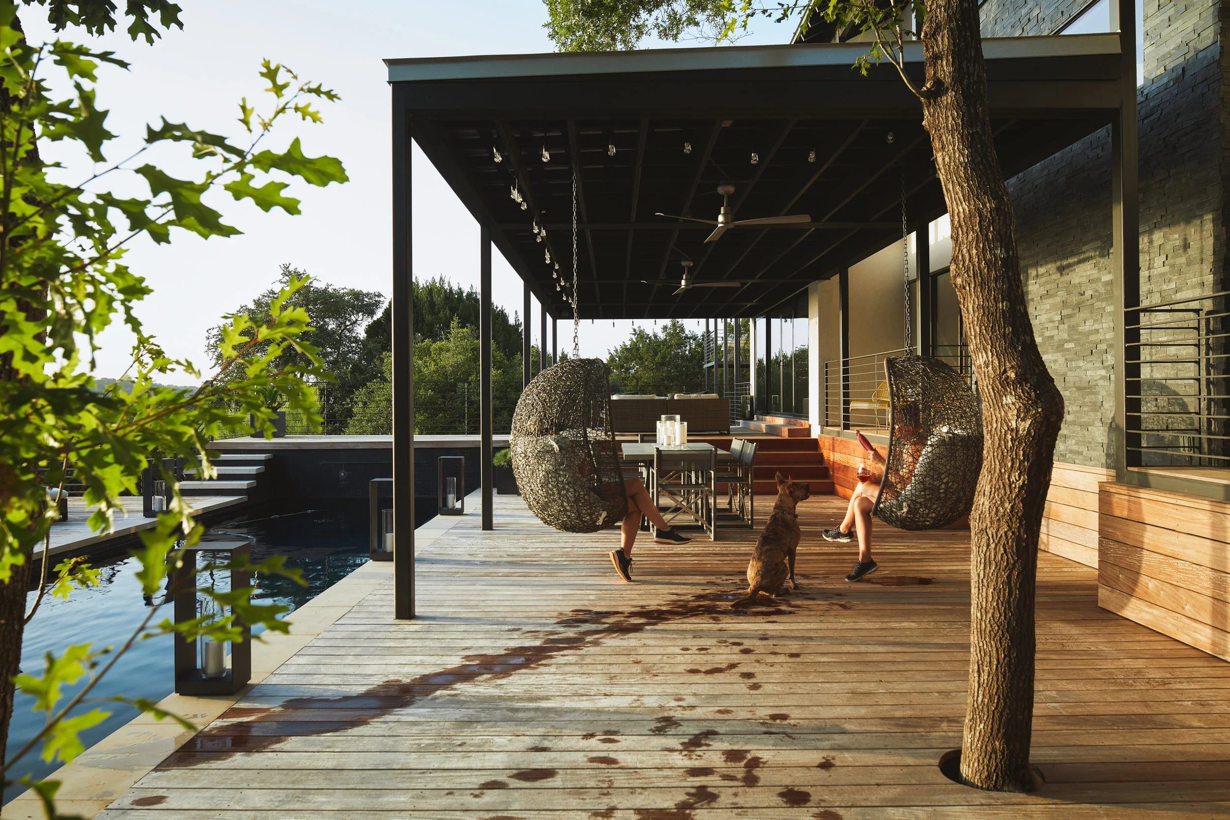 18 Via Media Residence by Matt Fajkus Architecture. Photography by Leonid_Furmansky.jpg