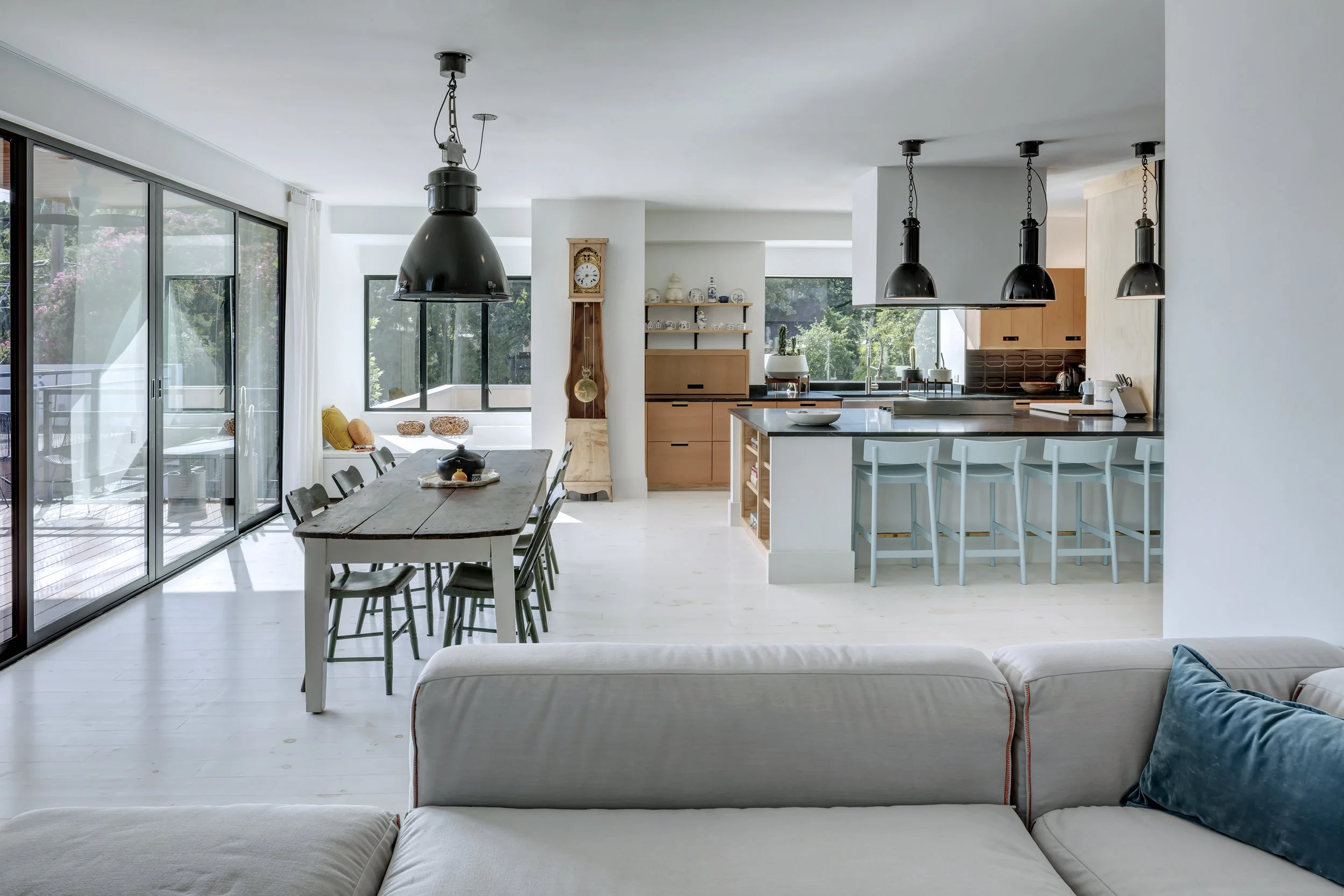 12 Mullet House by Matt Fajkus Architecture. Photo by Charles Davis Smith.jpg