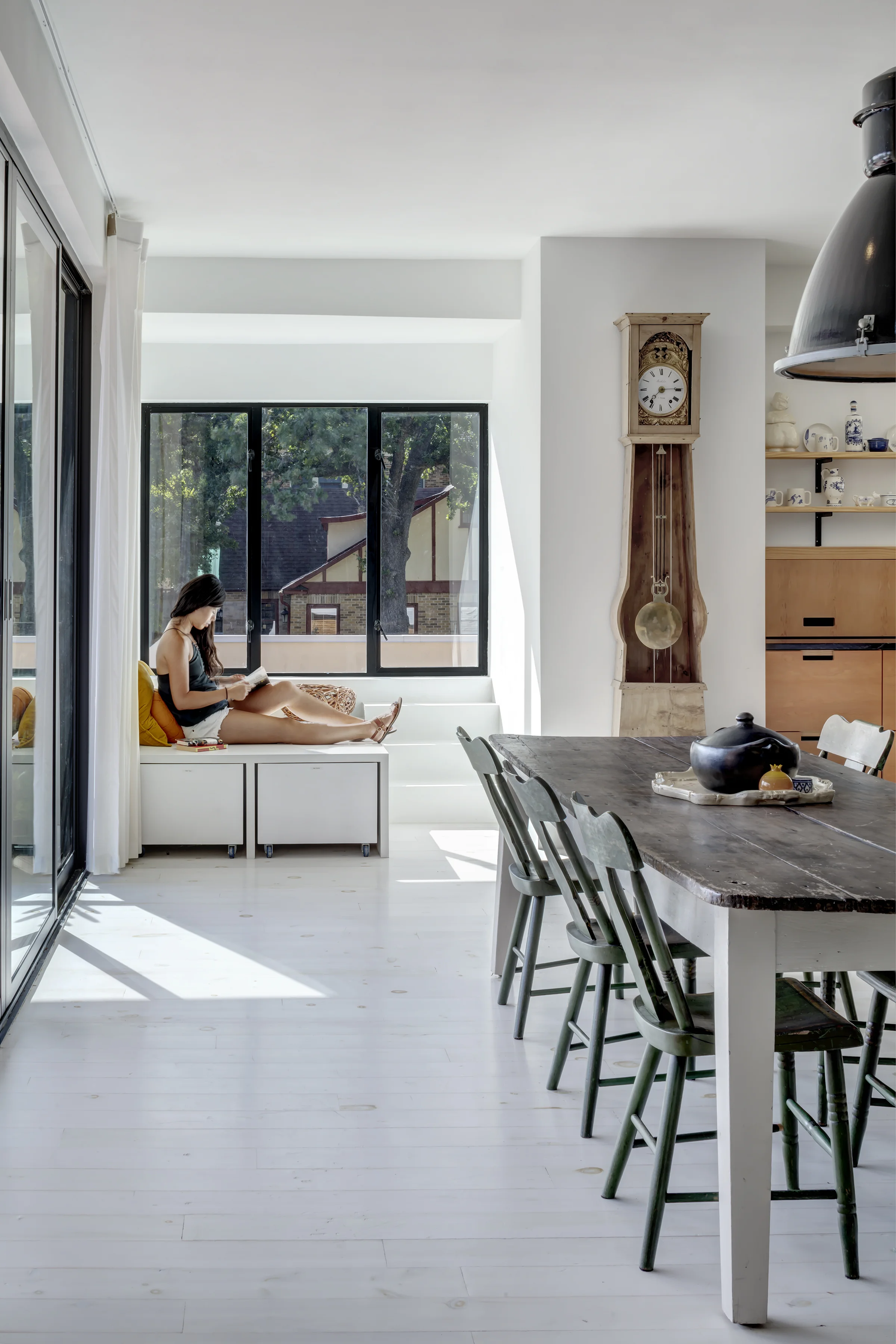 13 Mullet House by Matt Fajkus Architecture. Photo by Charles Davis Smith.jpg