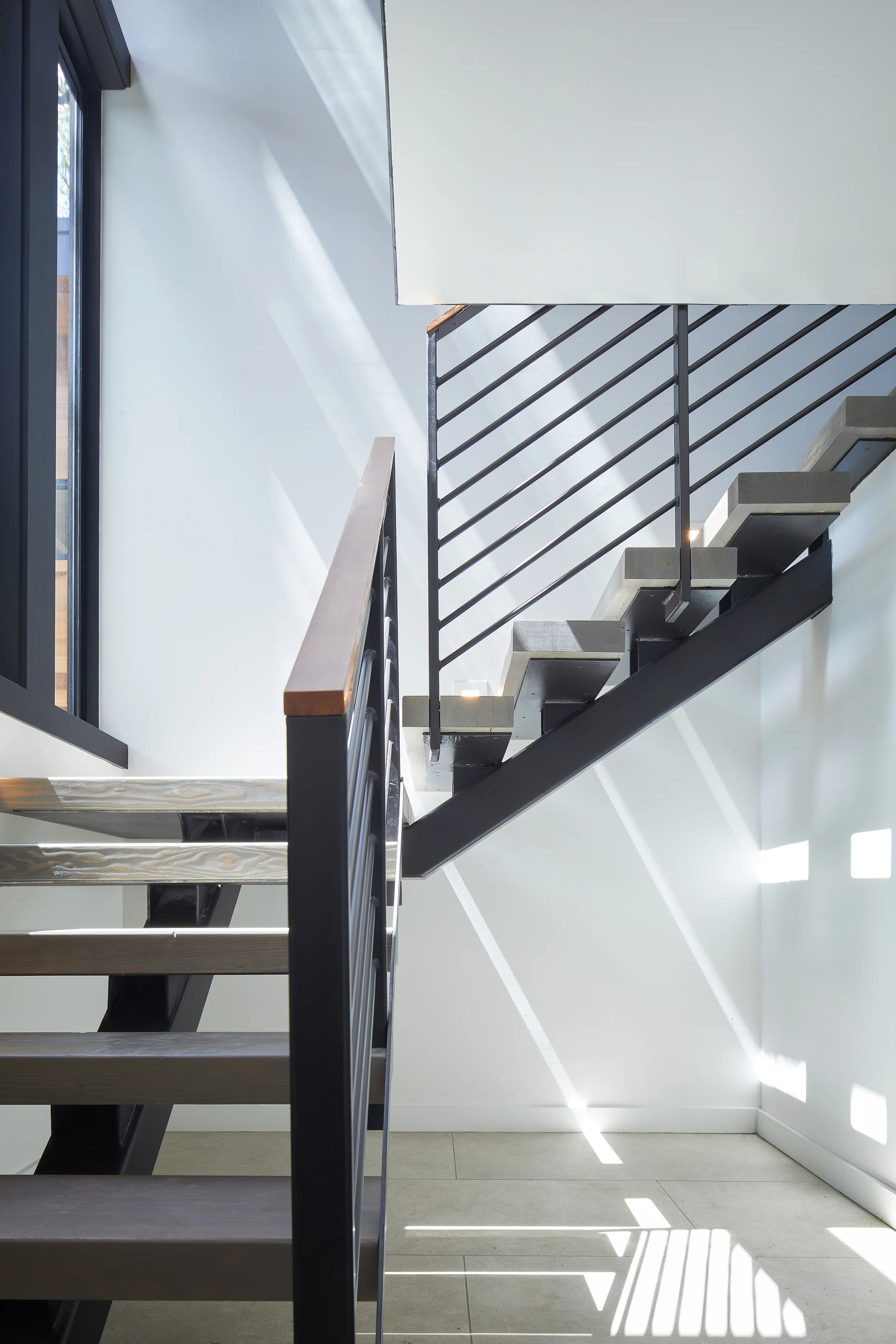 14-Ridgewood Residence by Matt Fajkus Architecture. Photo by Leonid Furmansky.jpg