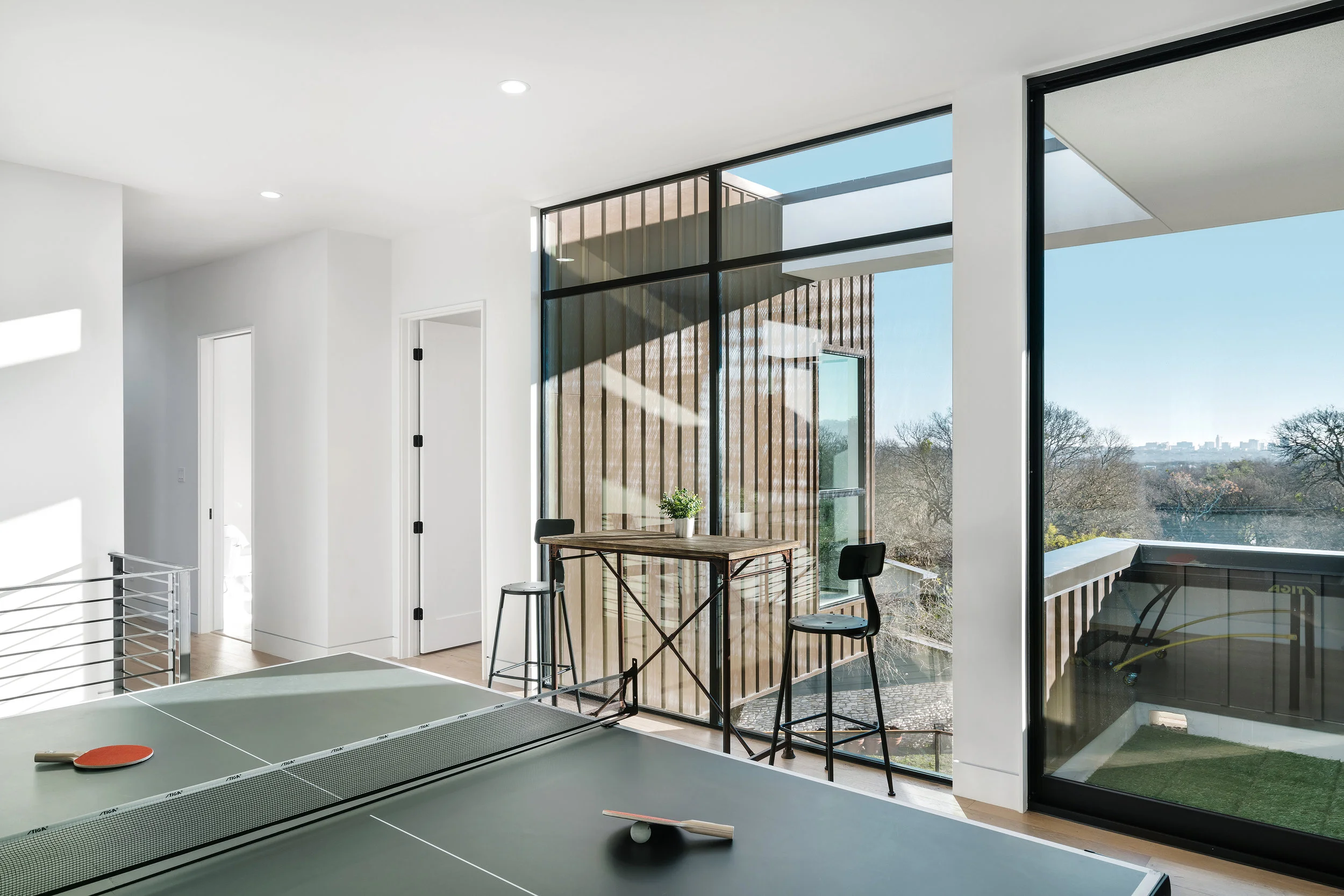 18 Allotted Space House by Matt Fajkus Architecture. Photo by Chase Daniel.jpg