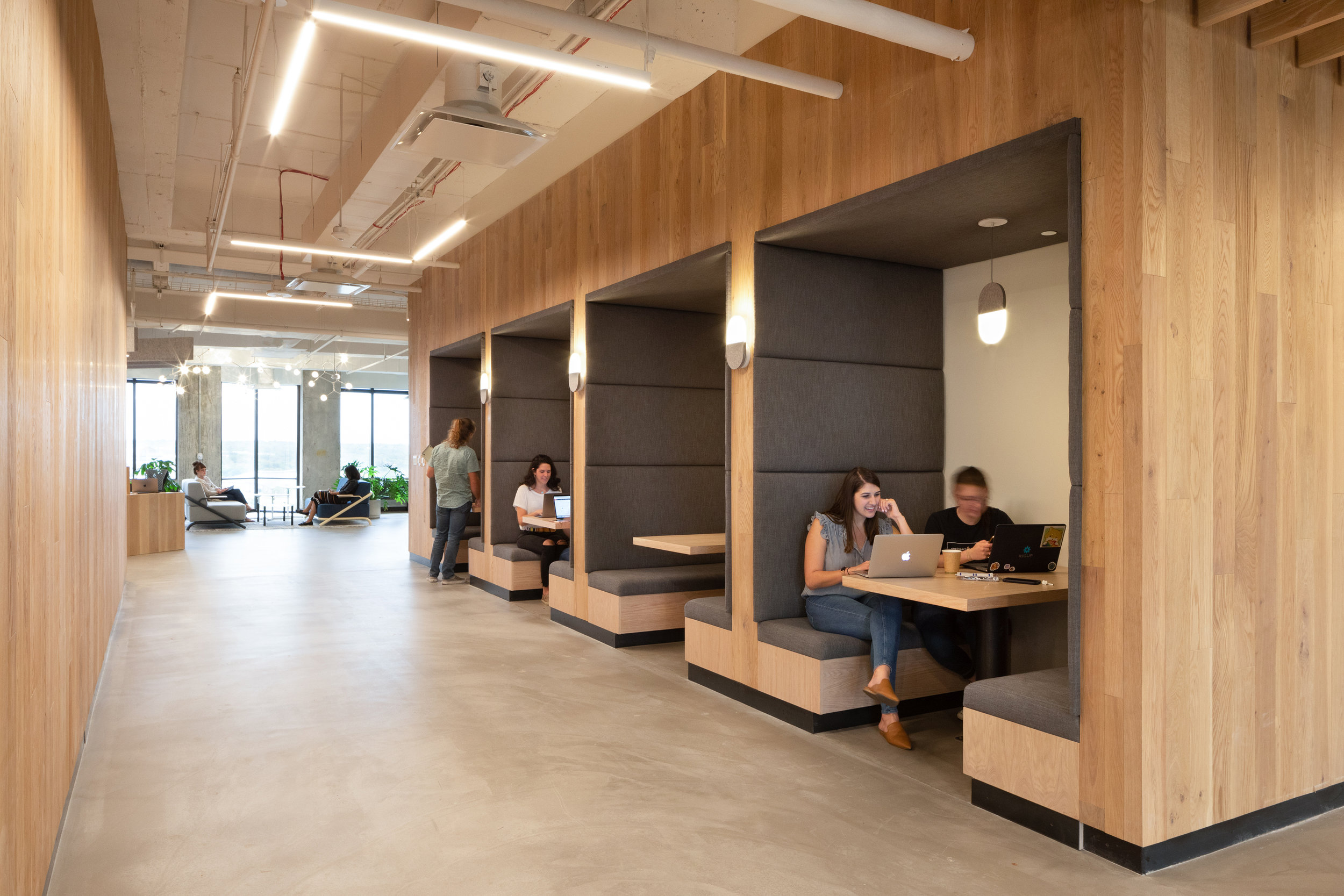 6 RigUp Office by Matt Fajkus Architecture. Photo by Hua Liu and Rachel Deng.jpg