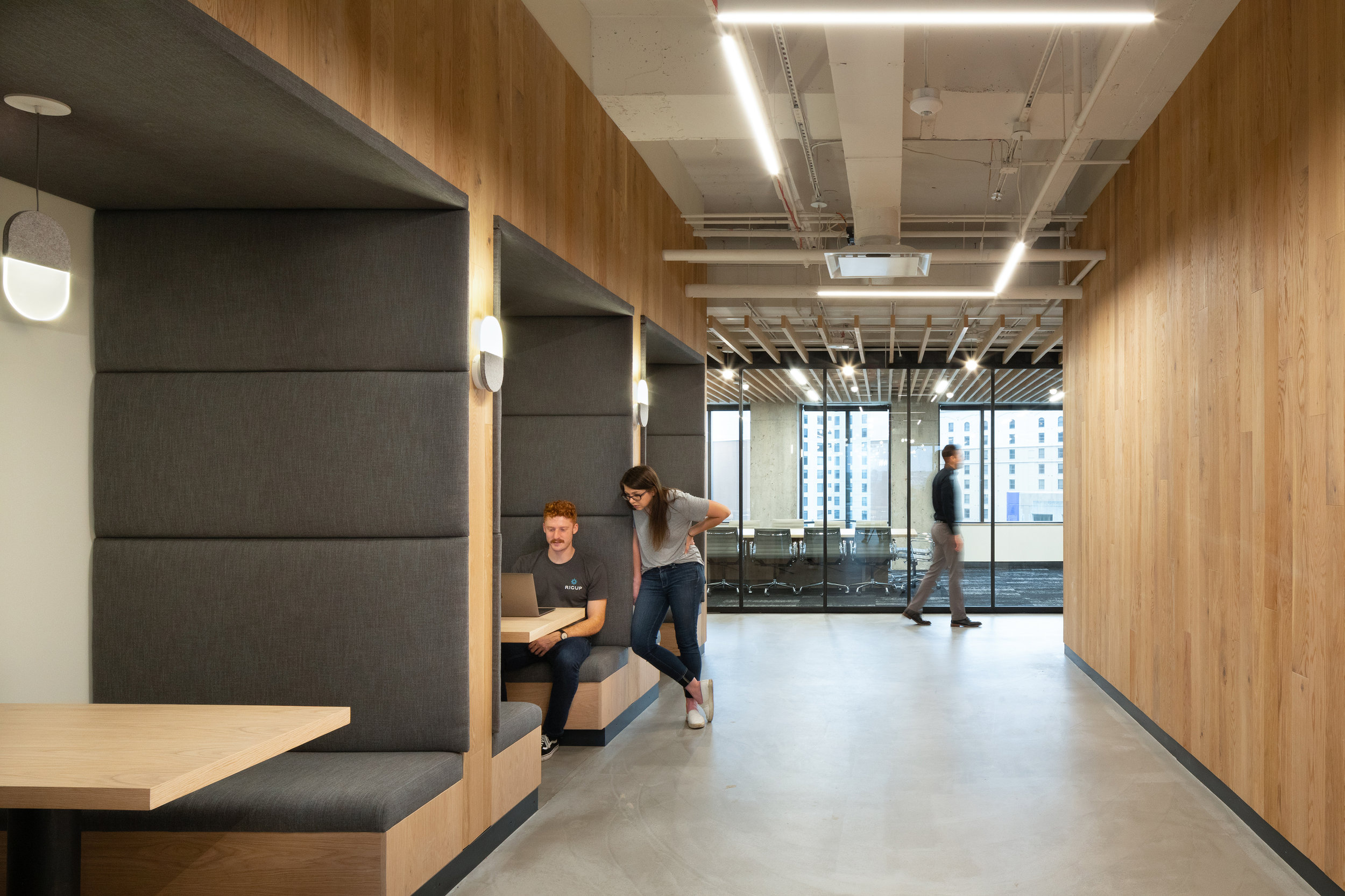 7 RigUp Office by Matt Fajkus Architecture. Photo by Hua Liu and Rachel Deng.jpg