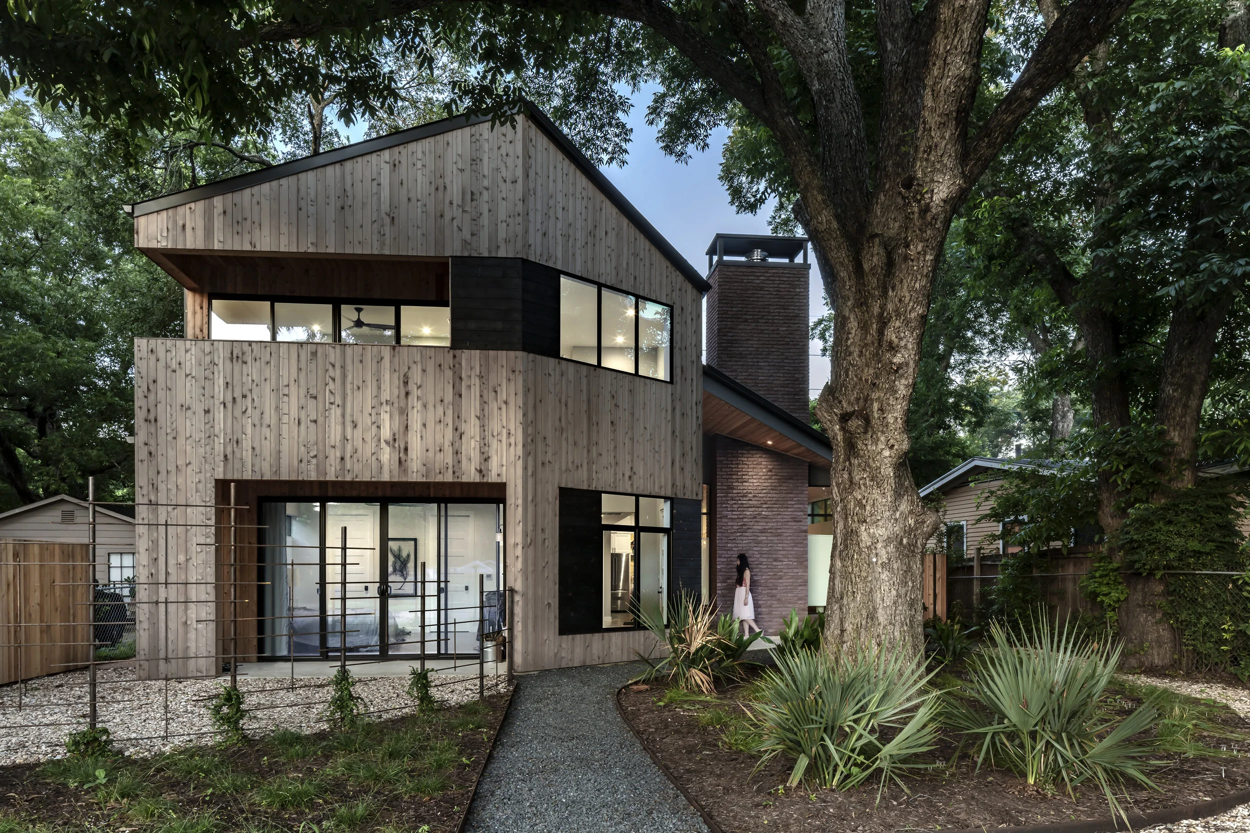 Hewn House by Matt Fajkus Architecture. Photo2 by Charles Davis Smith.jpg