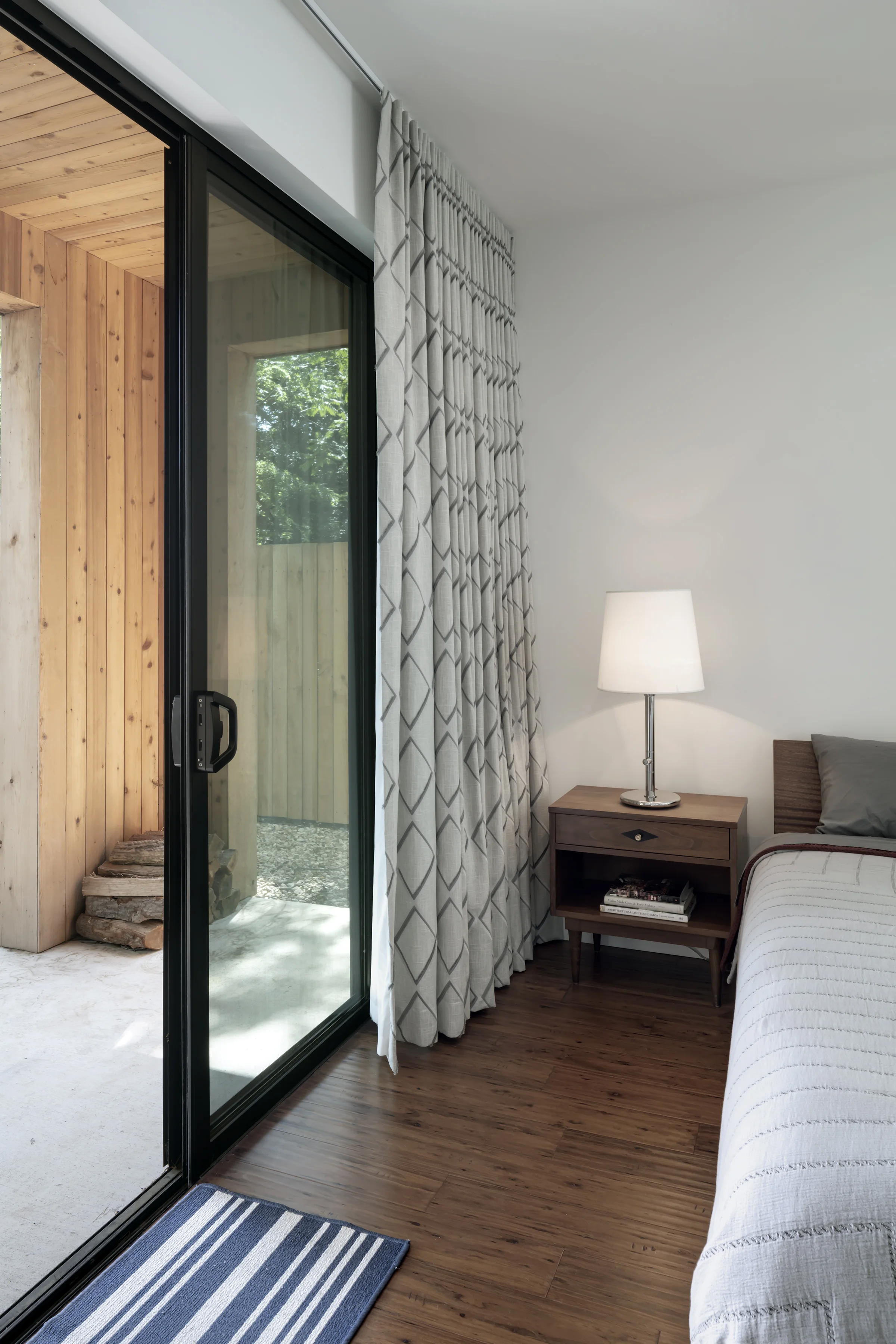 Hewn House by Matt Fajkus Architecture. Photo9 by Charles Davis Smith.jpg