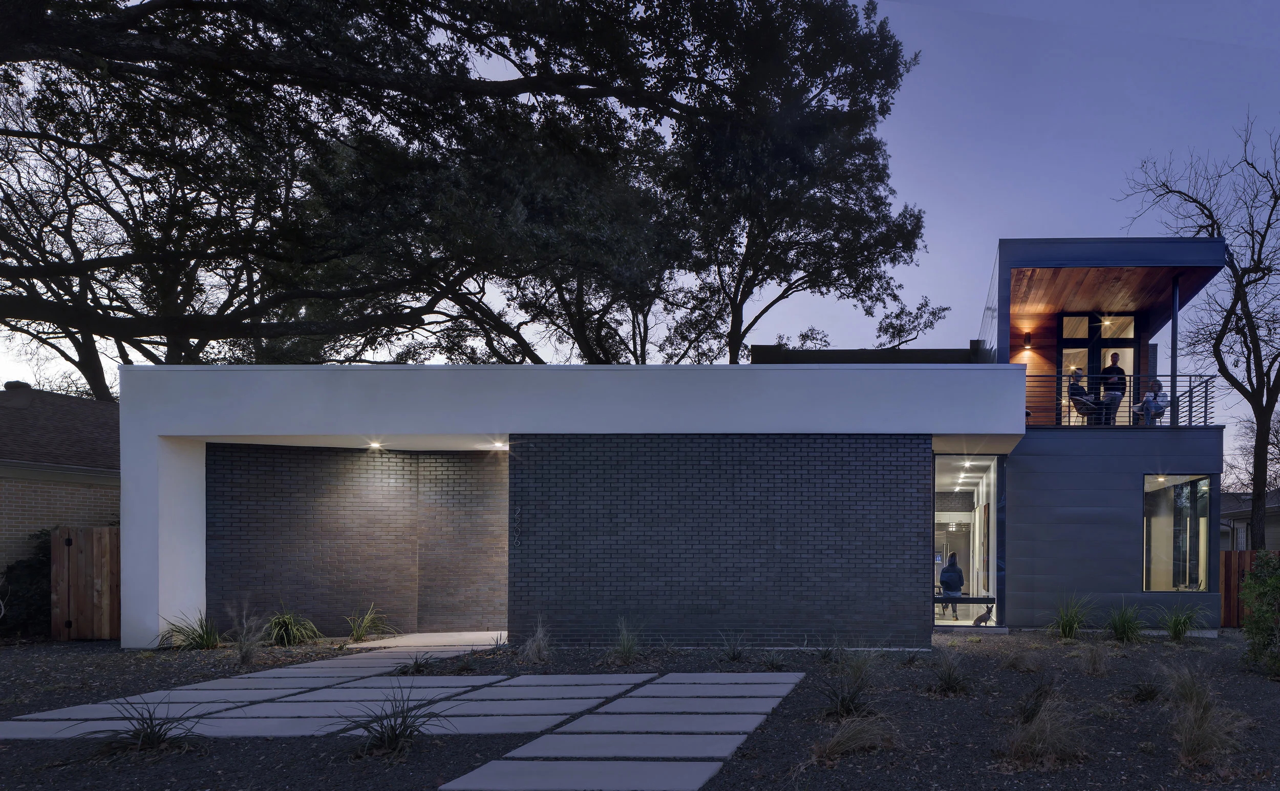 24 Matt Fajkus Architecture - Main Stay House Photo by Charles Davis Smith Front Facade.jpg