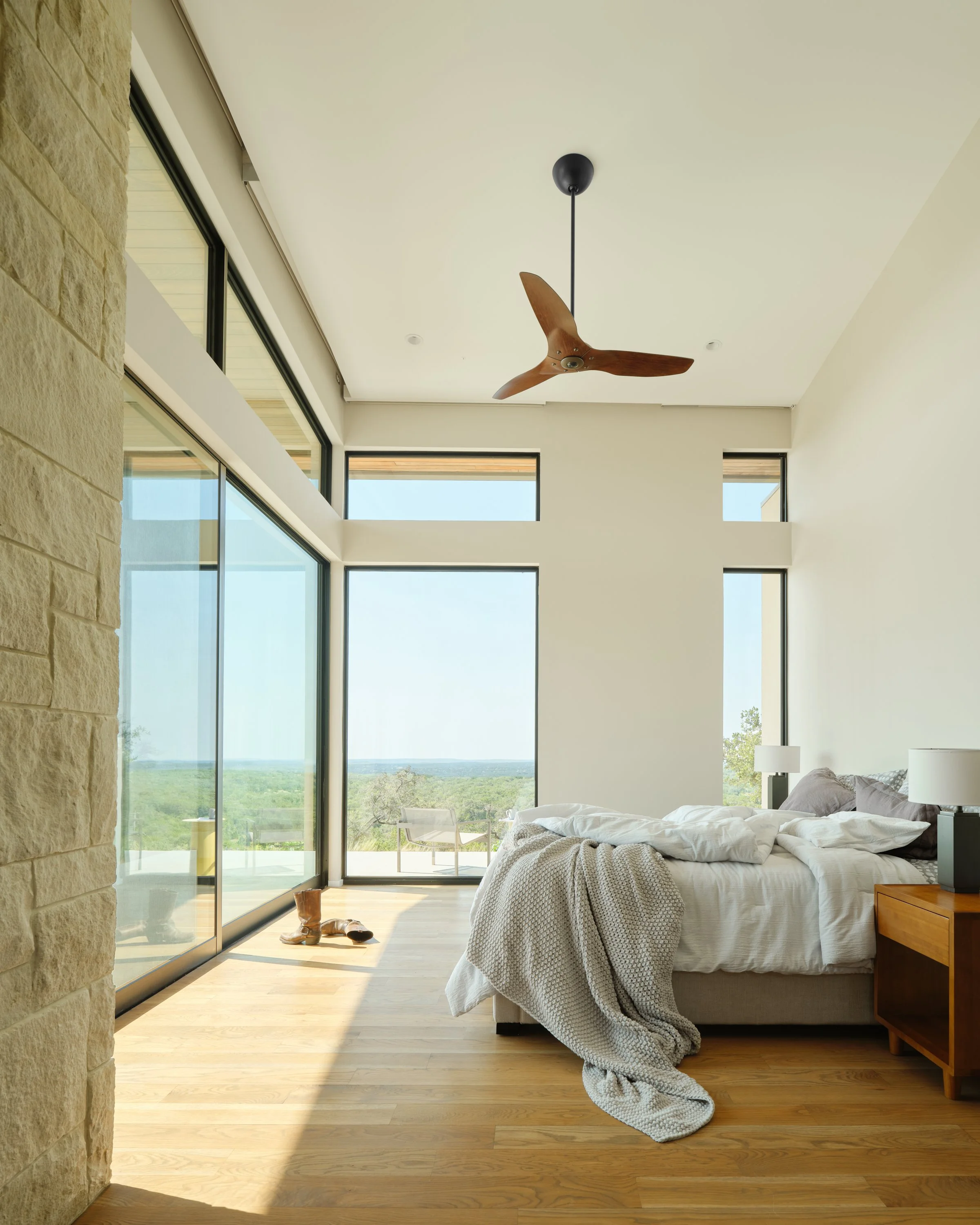16 Mount Sharp Residence by Matt Fajkus Architecture photo by Leonid Furmansky.jpg