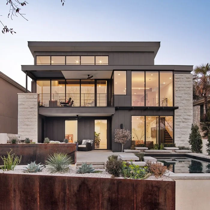 INVERSE HOUSE