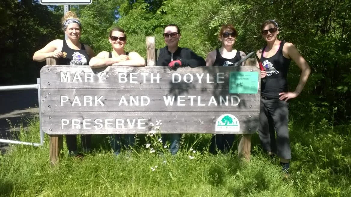 A2D2 volunteering for National Trails Day