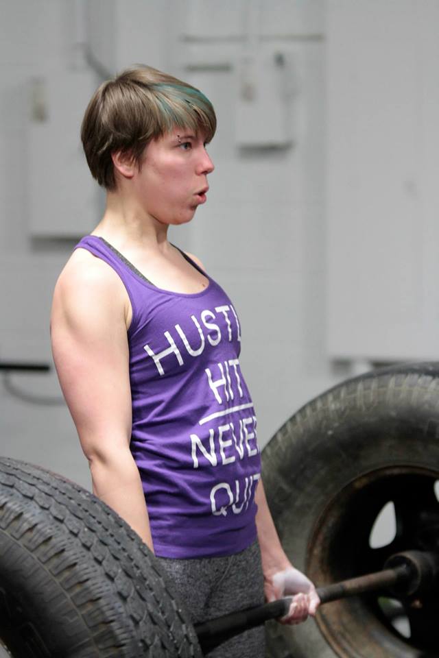 Slamlet lifting in the BeYon Strong Strongwoman Contest, February 2015