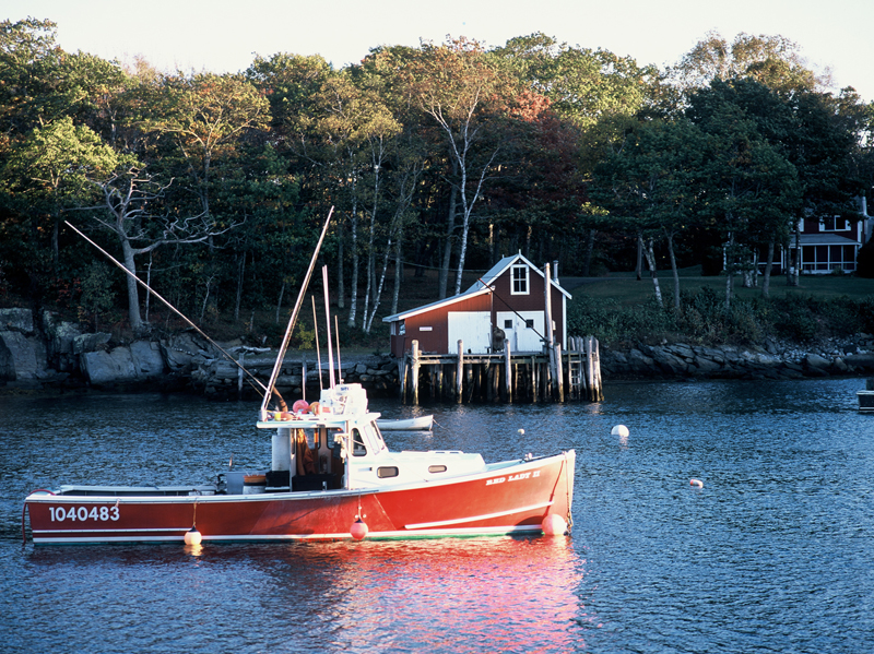red boat.jpg