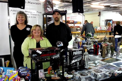 Club Expo Stand at The Mega Toy Fair - June 2 & 3 2013. A highly successful weekend for us in receiving many new club memberships and club merchandise sales during the two day event! (Pictured L to R - Members, Ilona, Carrie-ann and Rob)