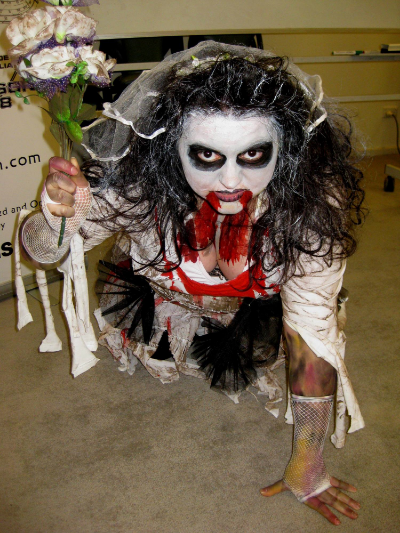 August 8 to 10 National Club Convention and our Zombie Walk workshops have been fantastic and here is Eve's completed transformation! Ilona's workshops are most popular!