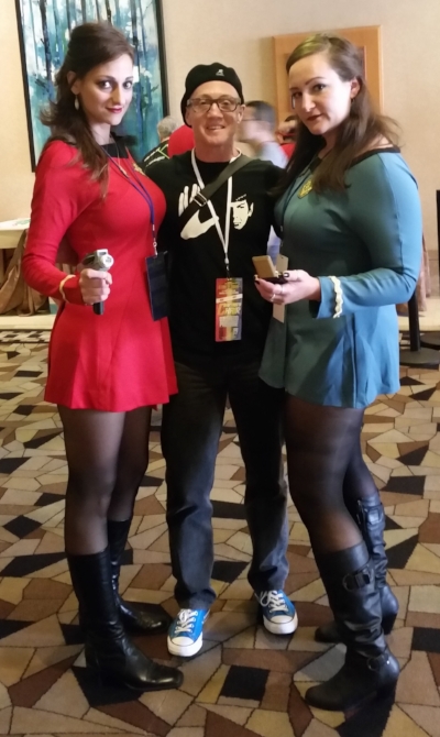 What fun we had in Las Vegas and how fantastic it was to meet fellow fans from around the world!