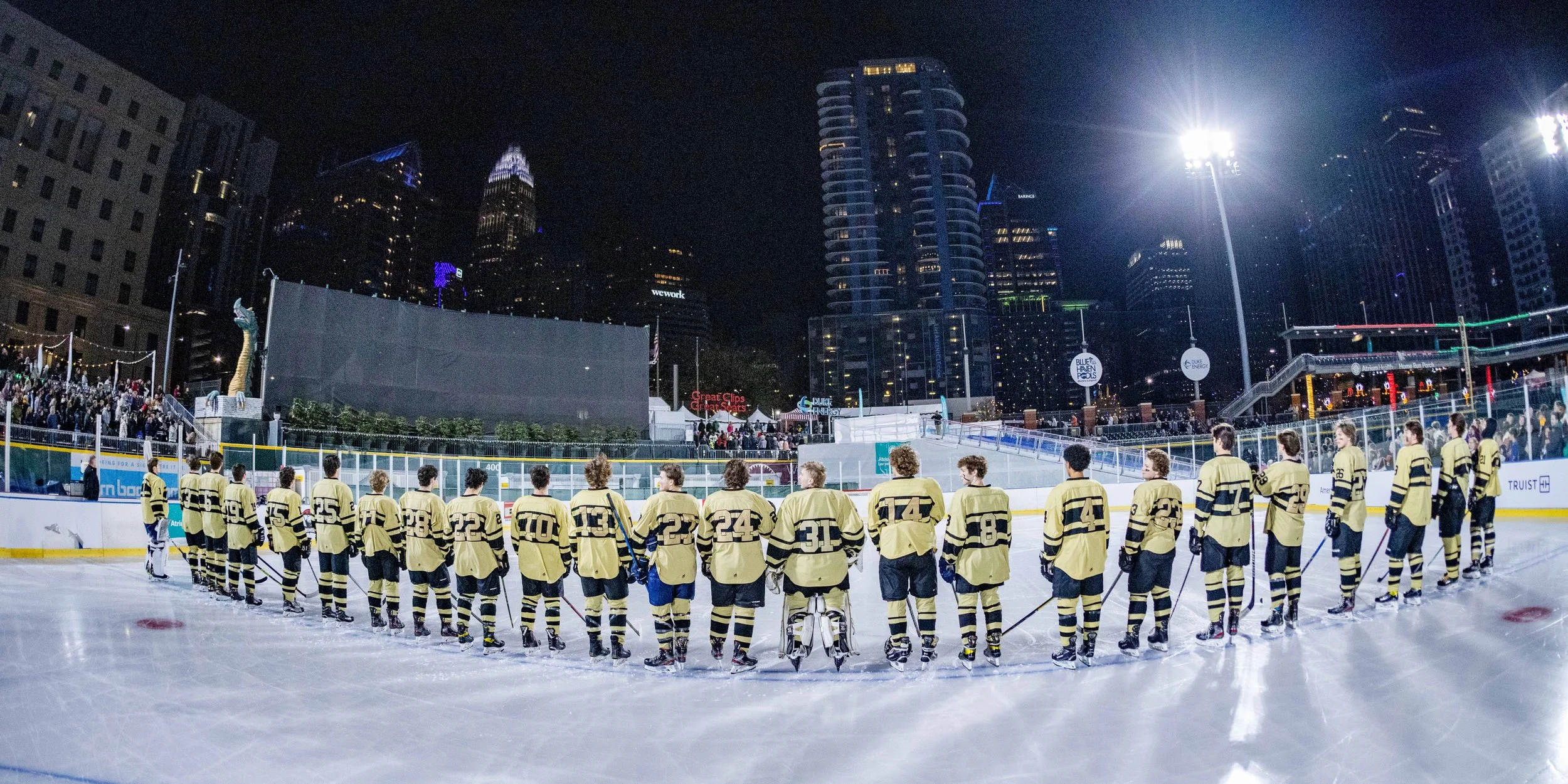  November 19, 2022: during the ACCHL Stadium Series matchup at Truist Field in Charlotte, NC. (Scott Kinser/Cal Sport Media) 