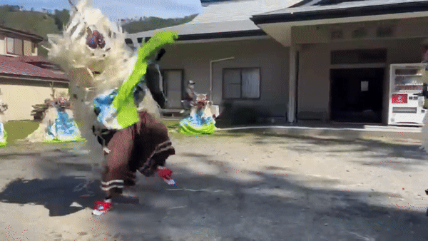 Usuzawa Shishi Odori - Usuzawa Deer Dance