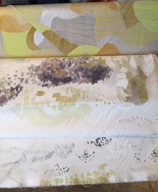 Nani Iro canvas. So gorgeous, subtle metallic high lights, stunning.