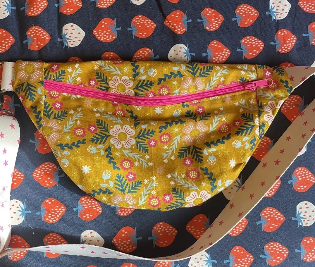 fannypack3.JPG