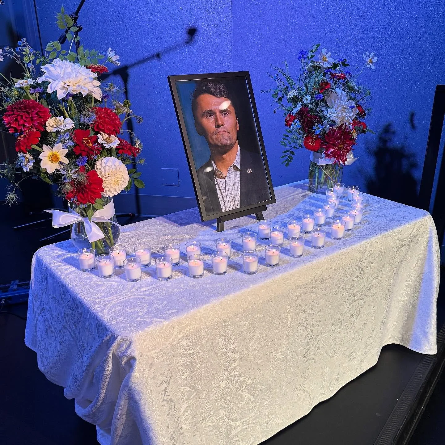 Last Night’s Prayer Vigil
Last night, our community gathered for a powerful and sacred time of prayer, reflection, and remembrance. We came together to grieve the sudden loss of Charlie Kirk, but also to celebrate the bold legacy he left behin