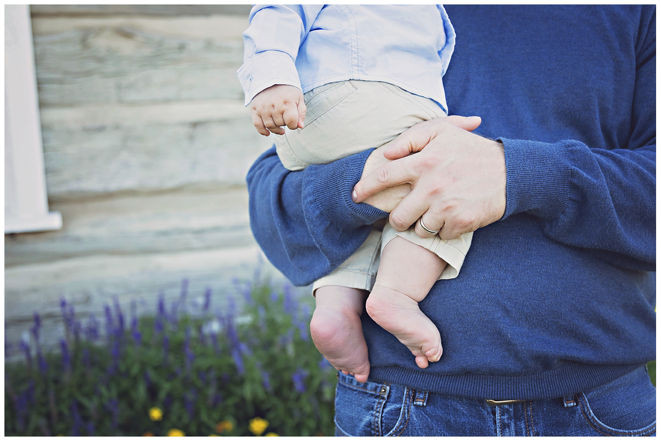 The Tale of Cute Toes | Intuition Design Photography | Mankato Family Photographer