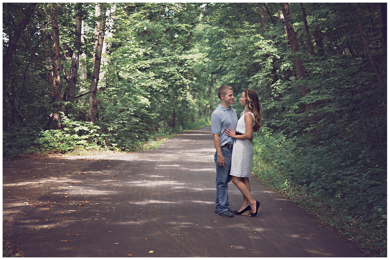 MankatoFamilyPhotographer-BaumgartnerExtendFamily-3735.png