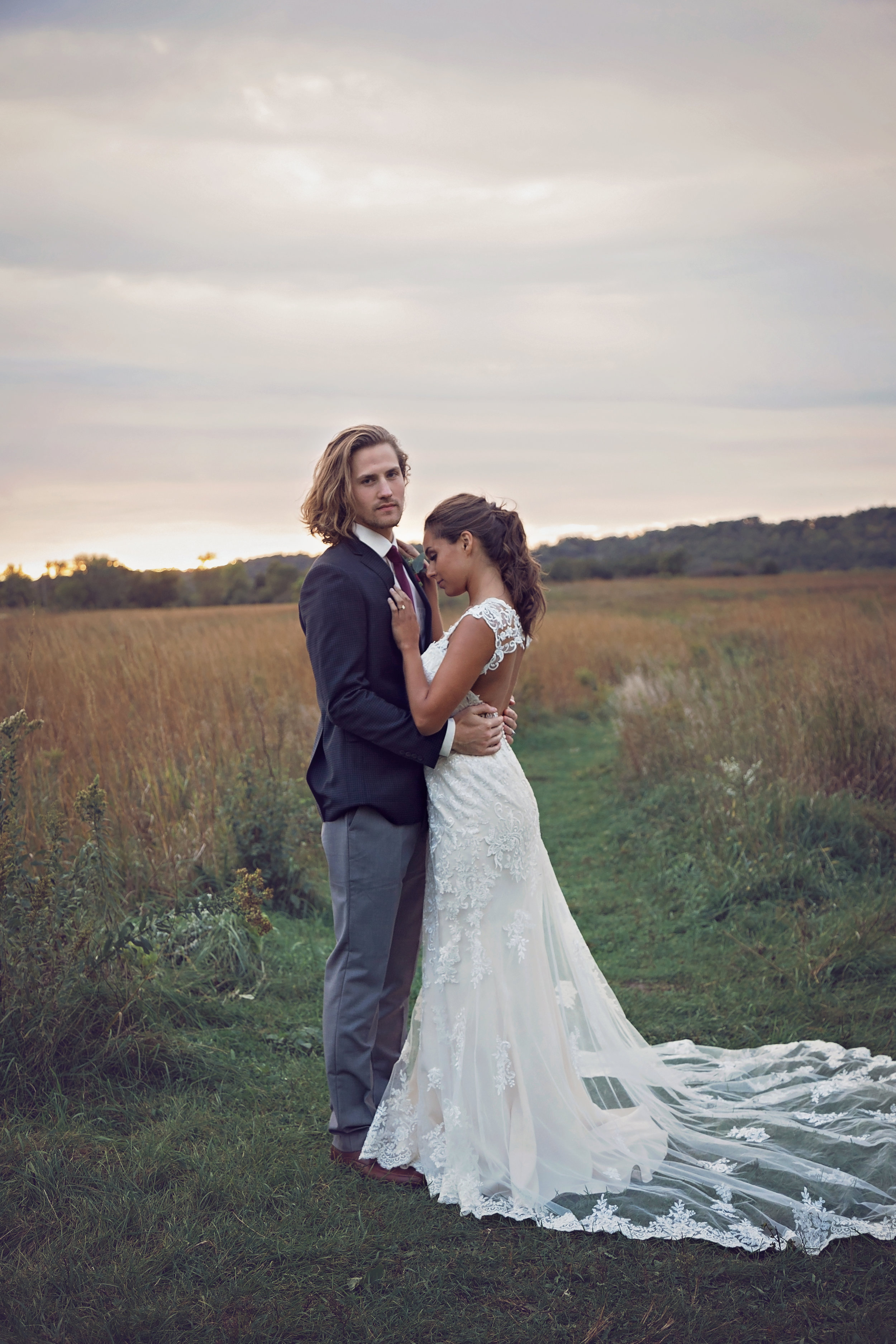 MINNESOTA WEDDING PHOTOGRAPHER | J. longs | | INSPIRE BRIDAL BOUTIQUE | INTUITION WEDDINGS BY ID PHOTOGRAPHY