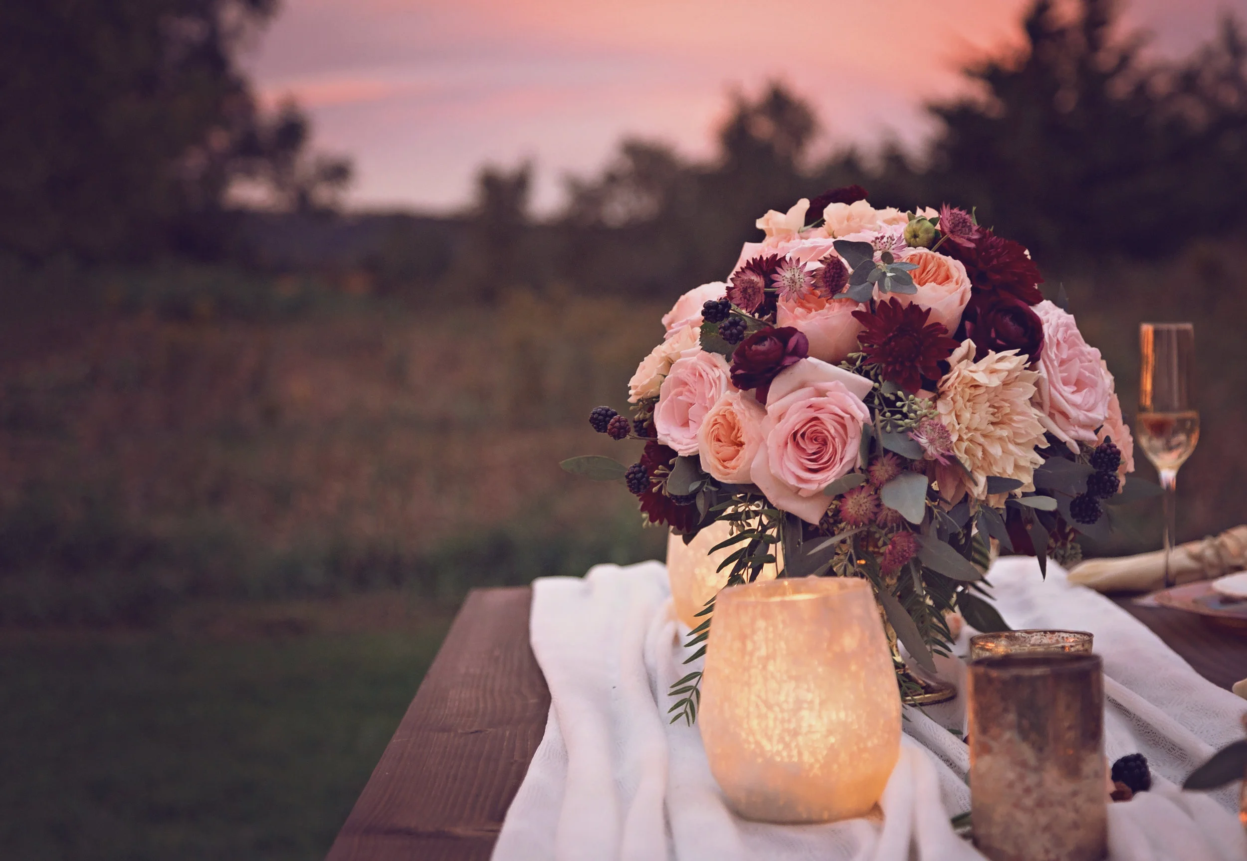 MINNESOTA WEDDING PHOTOGRAPHER | BLOOMING CREATIONS | MEANINGFUL MOMENTS EVENT PLANNING & COORDINATION | blooming creations | INTUITION WEDDINGS BY ID PHOTOGRAPHY