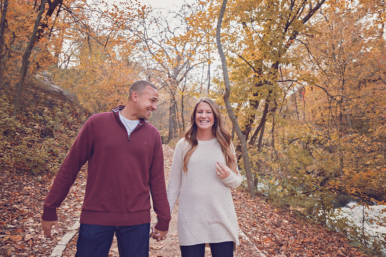 $99 Couples Sessions | Mankato Wedding Photographer | Intuition Weddings by ID Photography