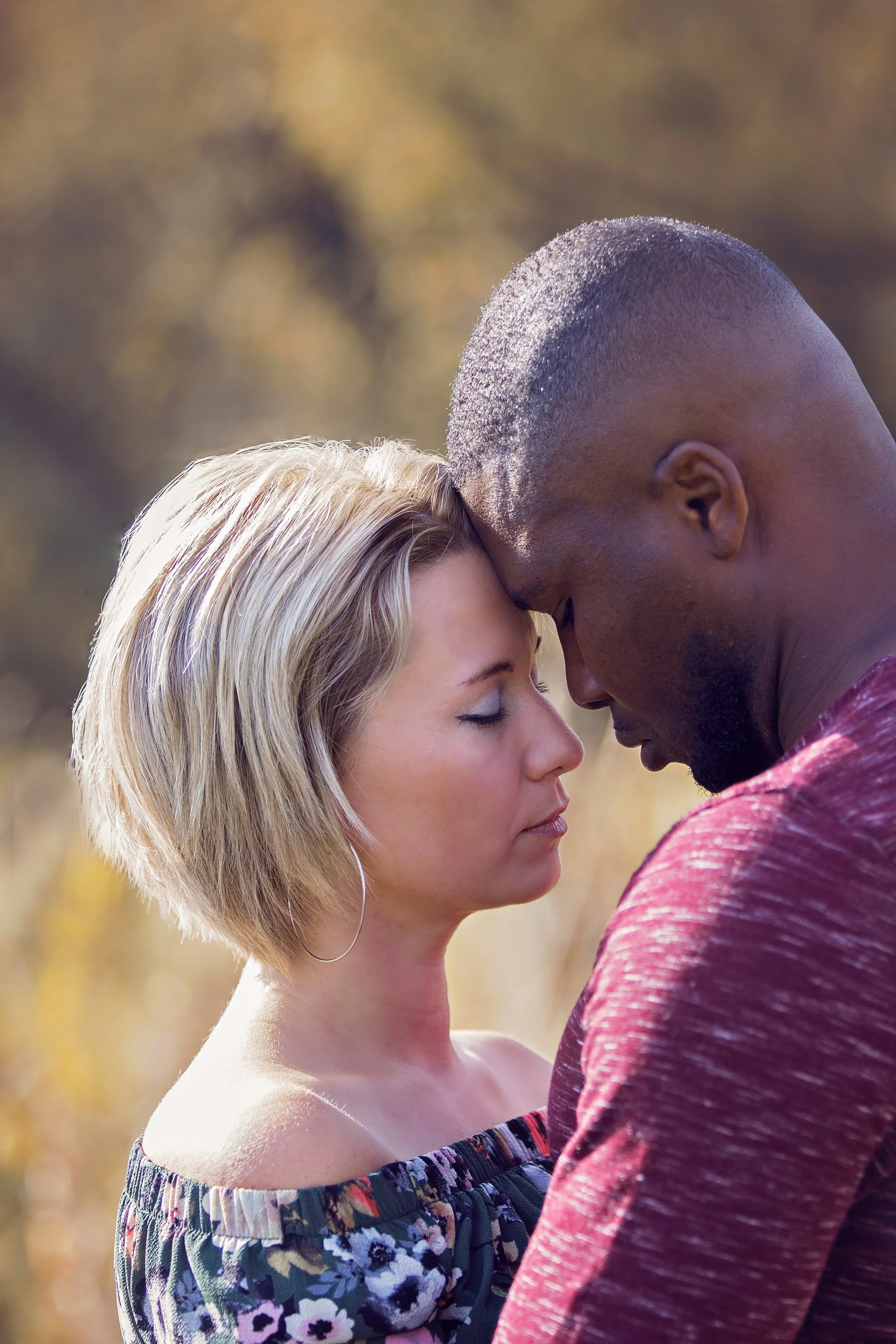 MankatoWeddingPhotographer-Anniversary Session-IDPhotography-Heather&Julius-30.JPG