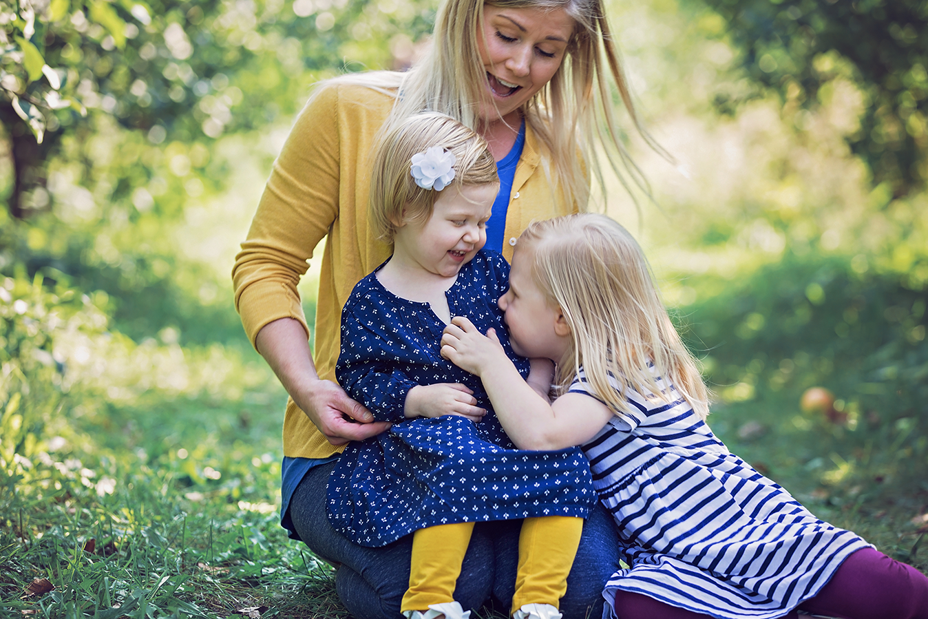 Southern MN & Twin Cities FamilyPhotographer-IDPhotography-FallLimitedEditionSession-59.png