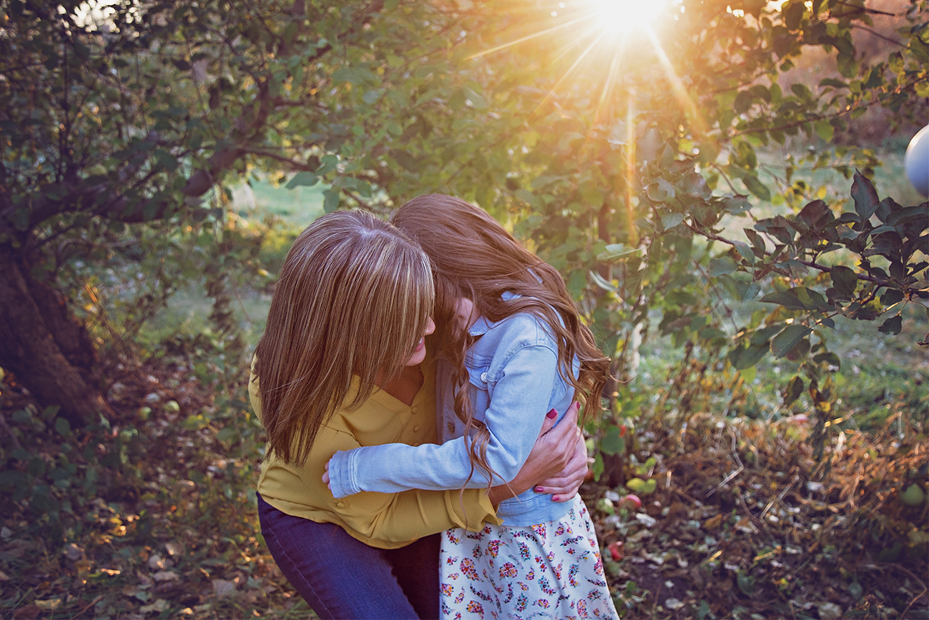 Southern MN & Twin Cities FamilyPhotographer-IDPhotography-FallLimitedEditionSession-2.png
