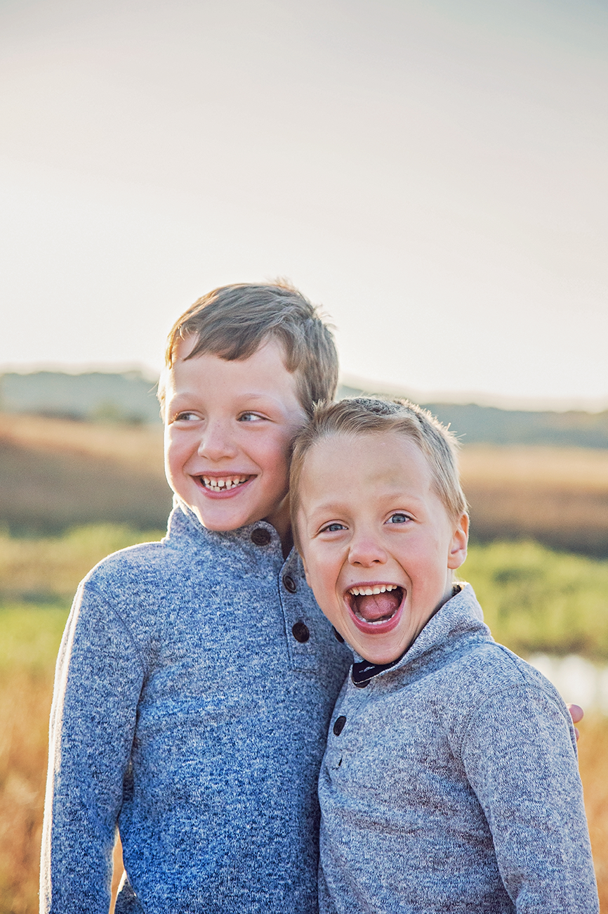 Southern MN & Twin Cities FamilyPhotographer-IDPhotography-FallonthePrairie-16.png