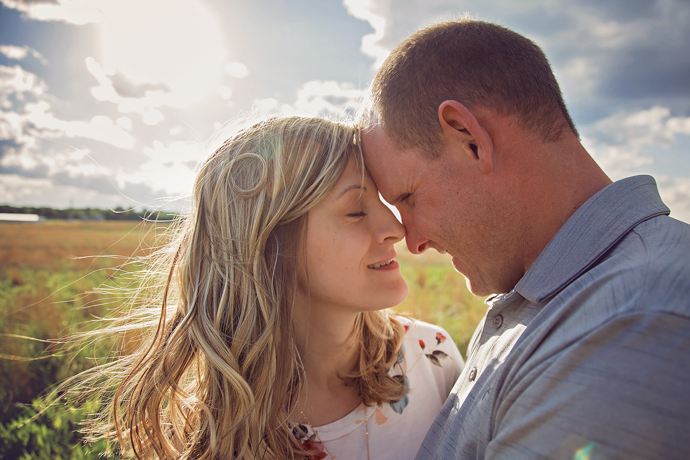 MankatoWeddingPhotographer-Sarah&Jeremy-LinnaeusArboretunGustavus-IDPhotography-20.png