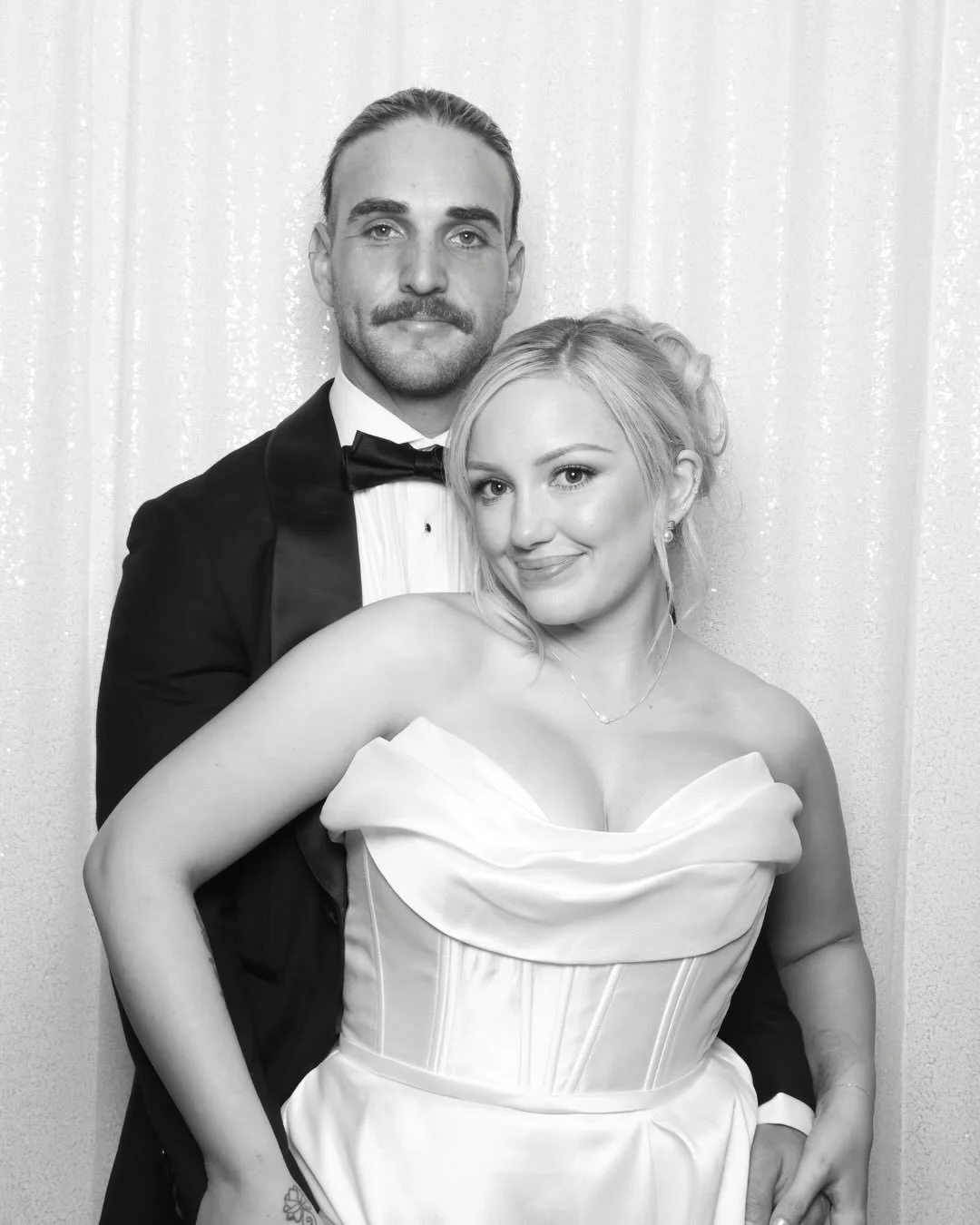 Some nights deserve both. ⁠
⁠
Colour for the chaos, black and white for the feeling.⁠
⁠
Adele and Liam at @jaspersberryweddings &middot; 21.03.26 🖤⁠
⁠
Sydney &middot; South Coast &middot; Illawarra &middot; Southern Highlands⁠
⁠
Enquire via the link