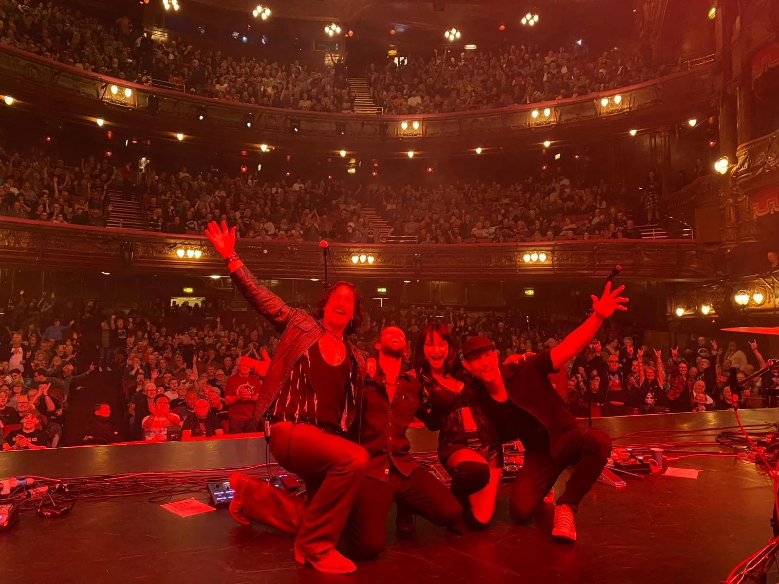 Crowd Picture Craig .jpg