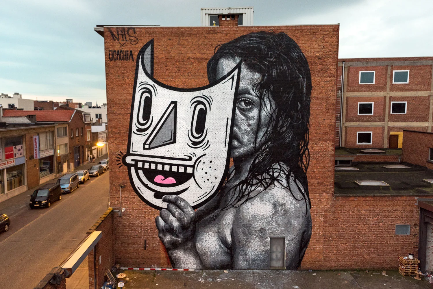 Antwerp, Belgium, 2017, w/ Joachim huge thanks to Street Art Antwerp