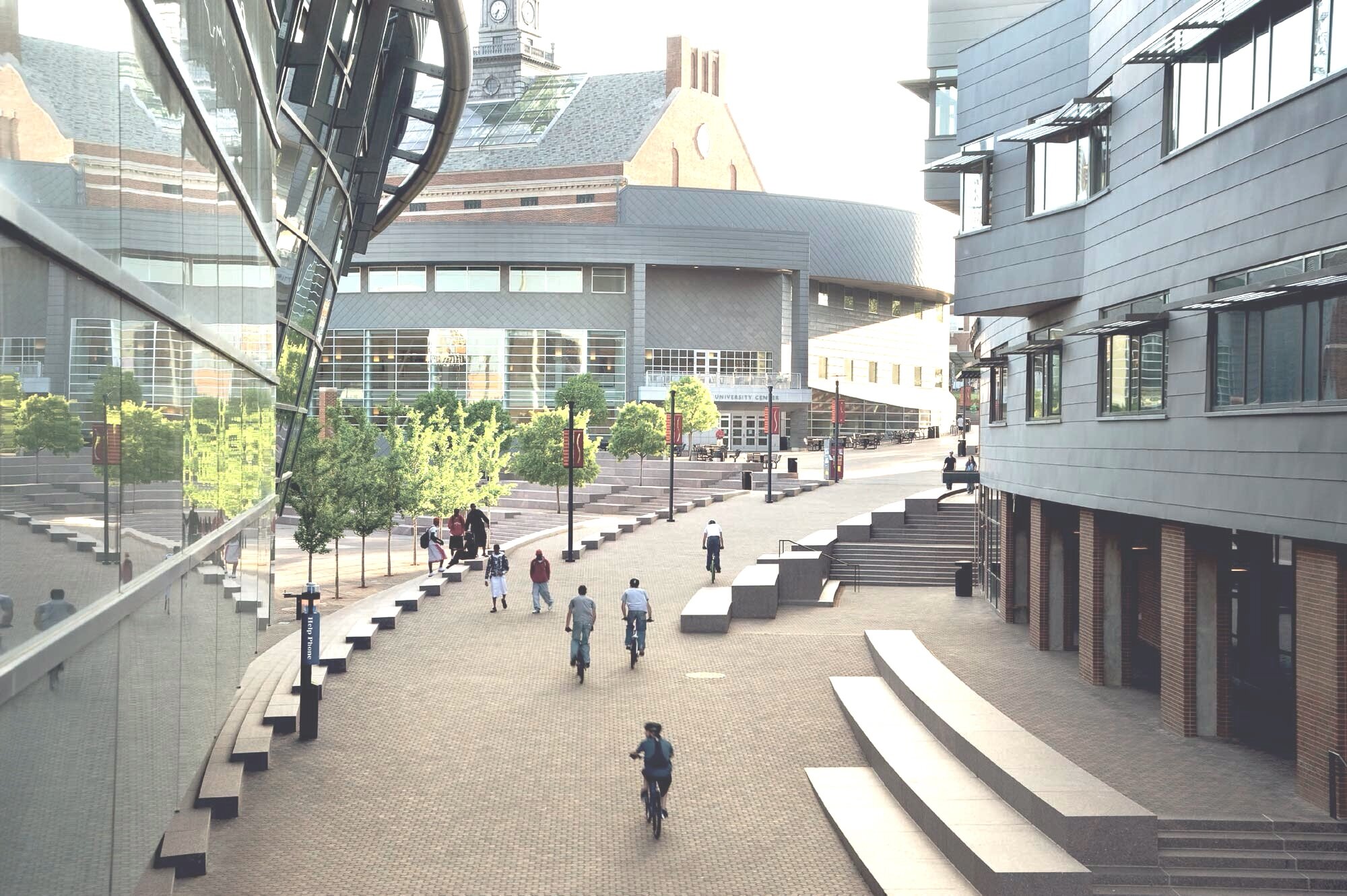 Hargreaves-Associates-University-of-Cincinnati-Main-Street-00_Intro.jpg
