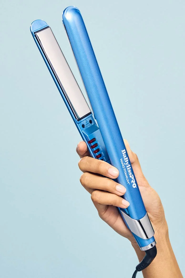 202605_32548_Conair_BaBylissPro_27_OneInch-UltraSleekHairStraighteningIron_BNT130T_8463.jpg