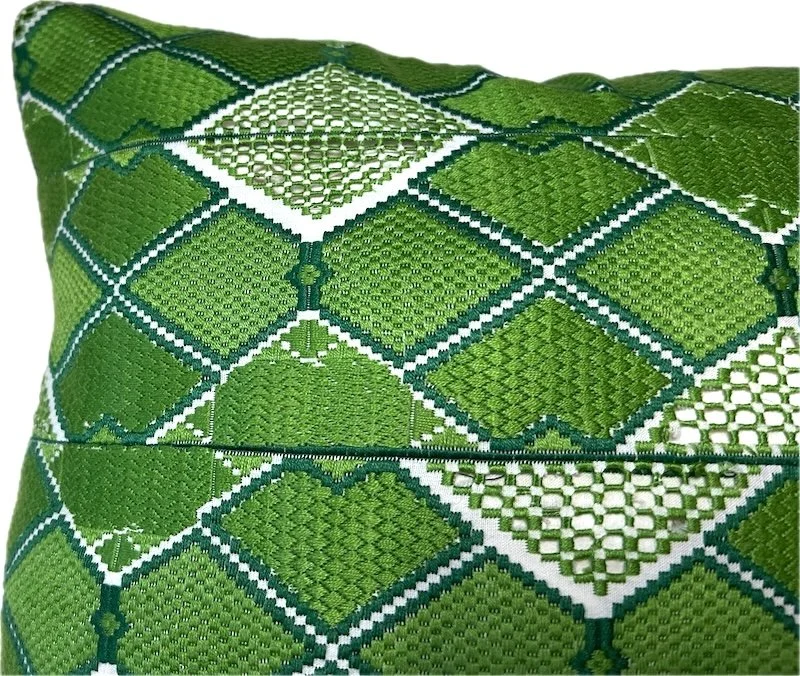 Green Quatrefoil_14x16_b.jpeg