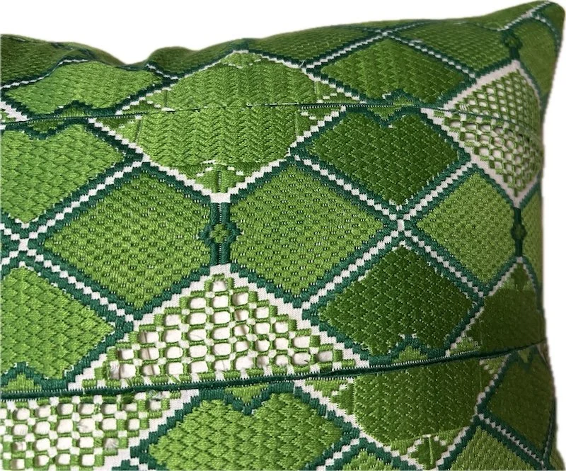 Green Quatrefoil_14x16_c.jpeg