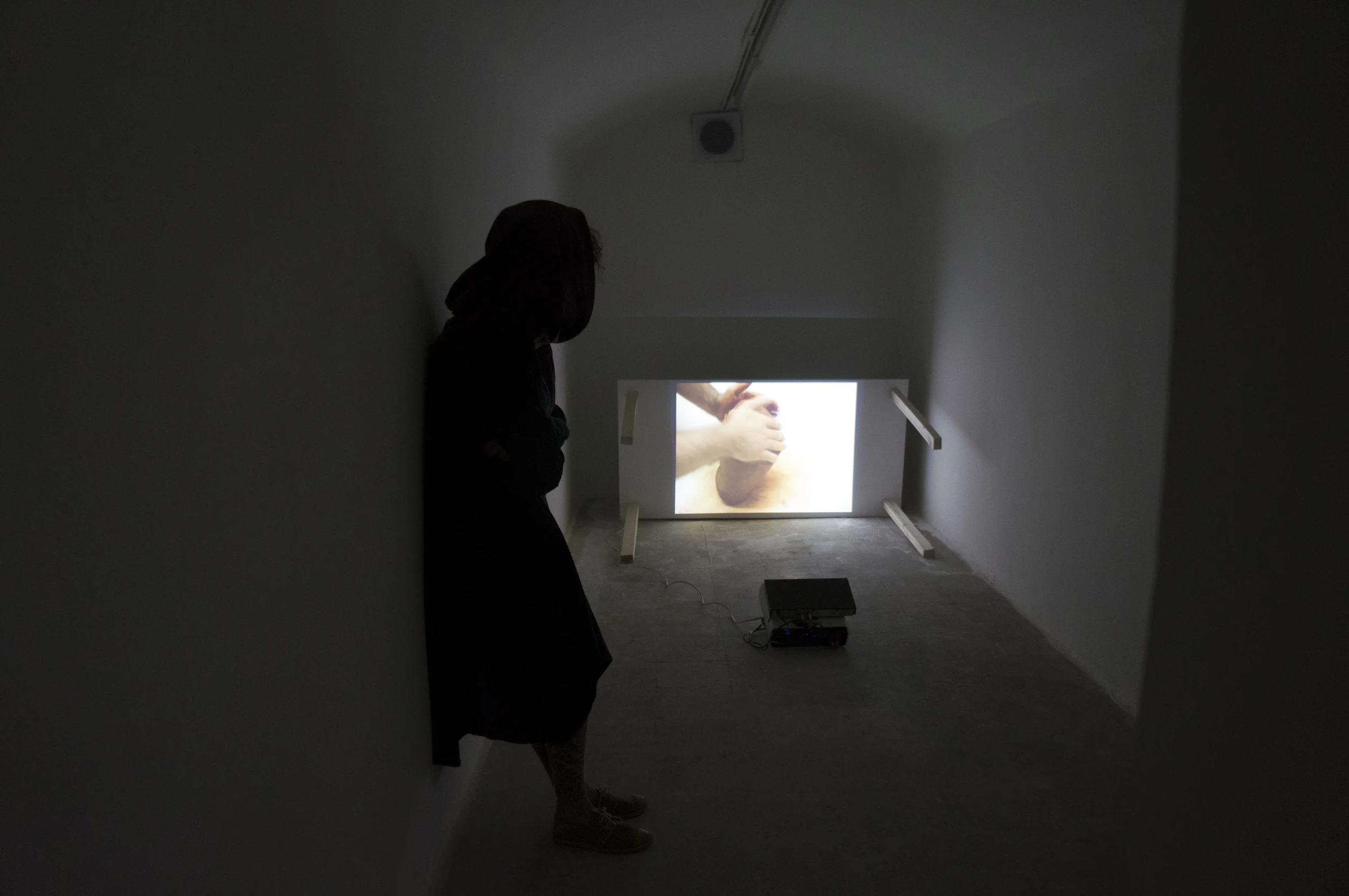 Of Labour, Of Dirt (کار گِل)