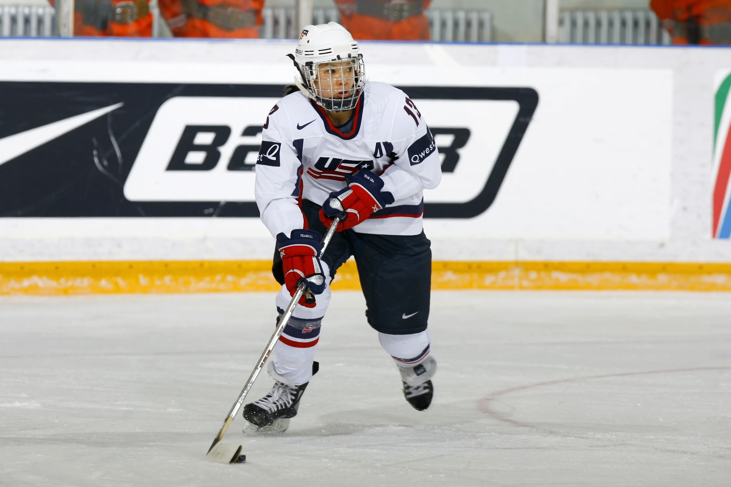 chu-julie2 (2) - 1iihf 2008 b.JPG