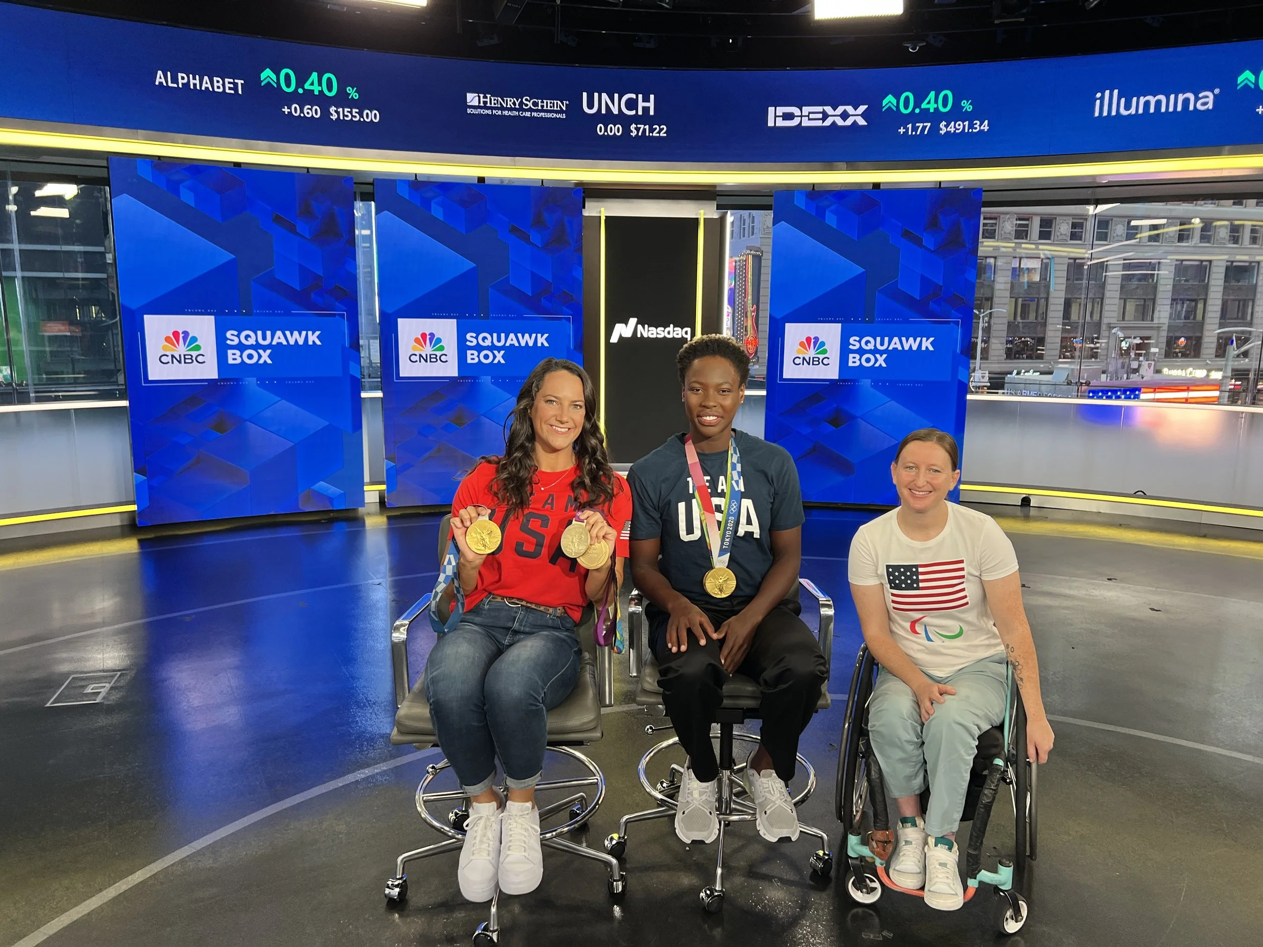 100 Days to Paris - SQUAWK BOX