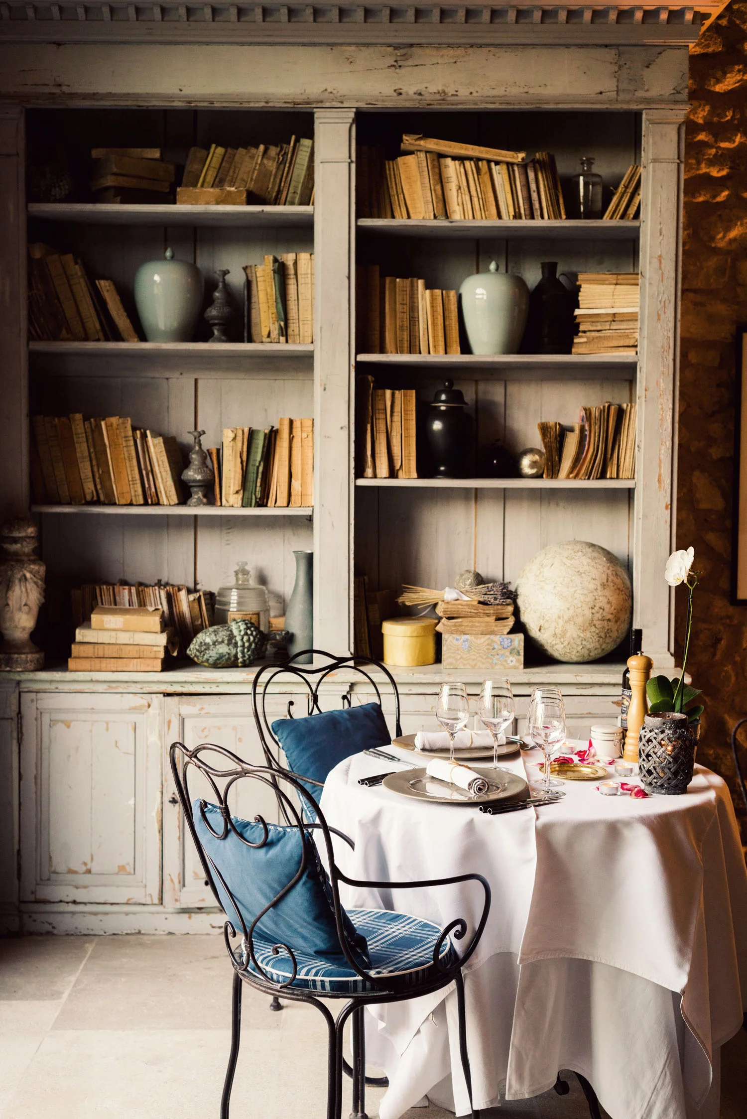 Image credit: https://galmeetsglam.com/