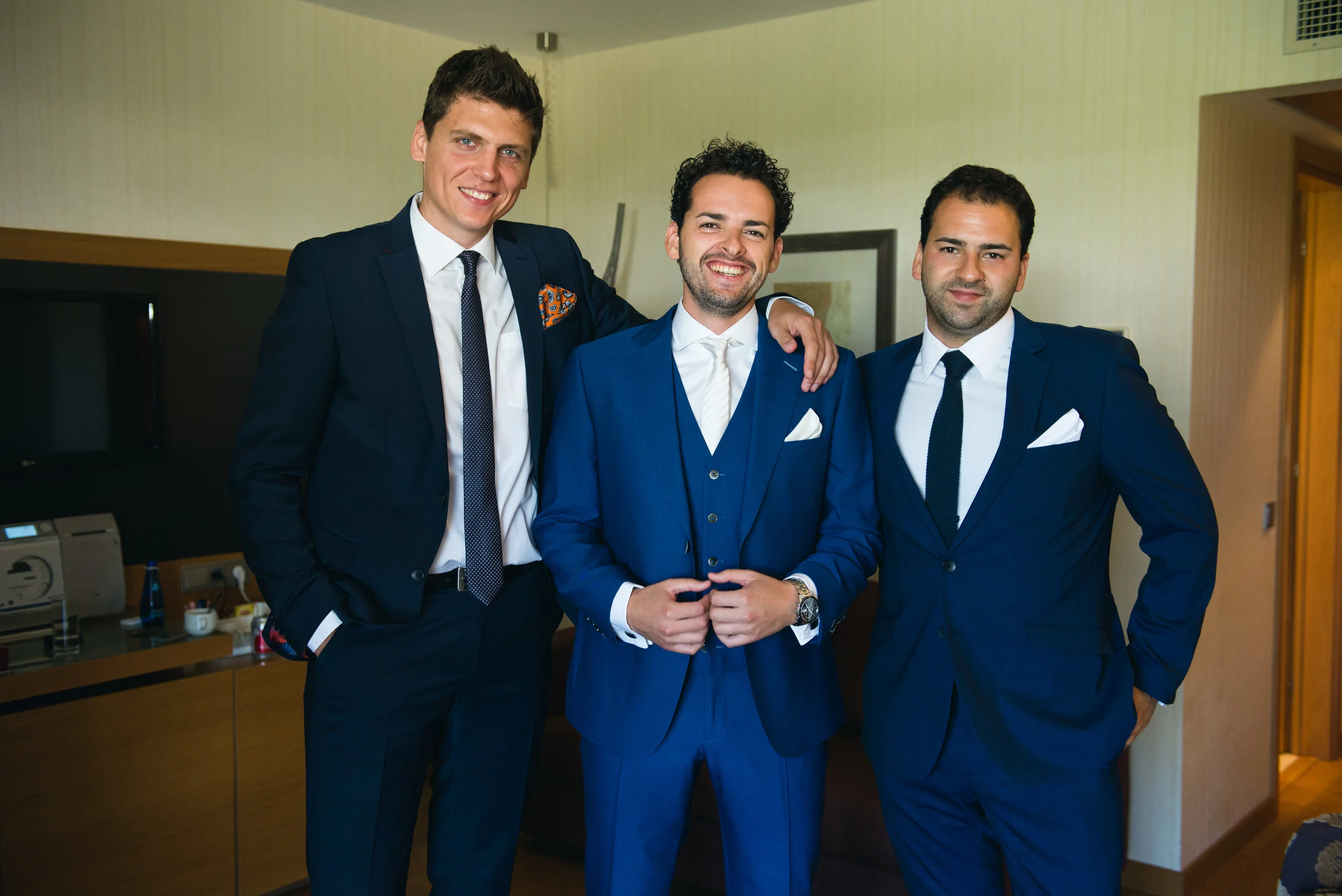 Wedtime_Stories_-_Nikolaos__Stefanie_-_Groom_Preparation-104.jpg