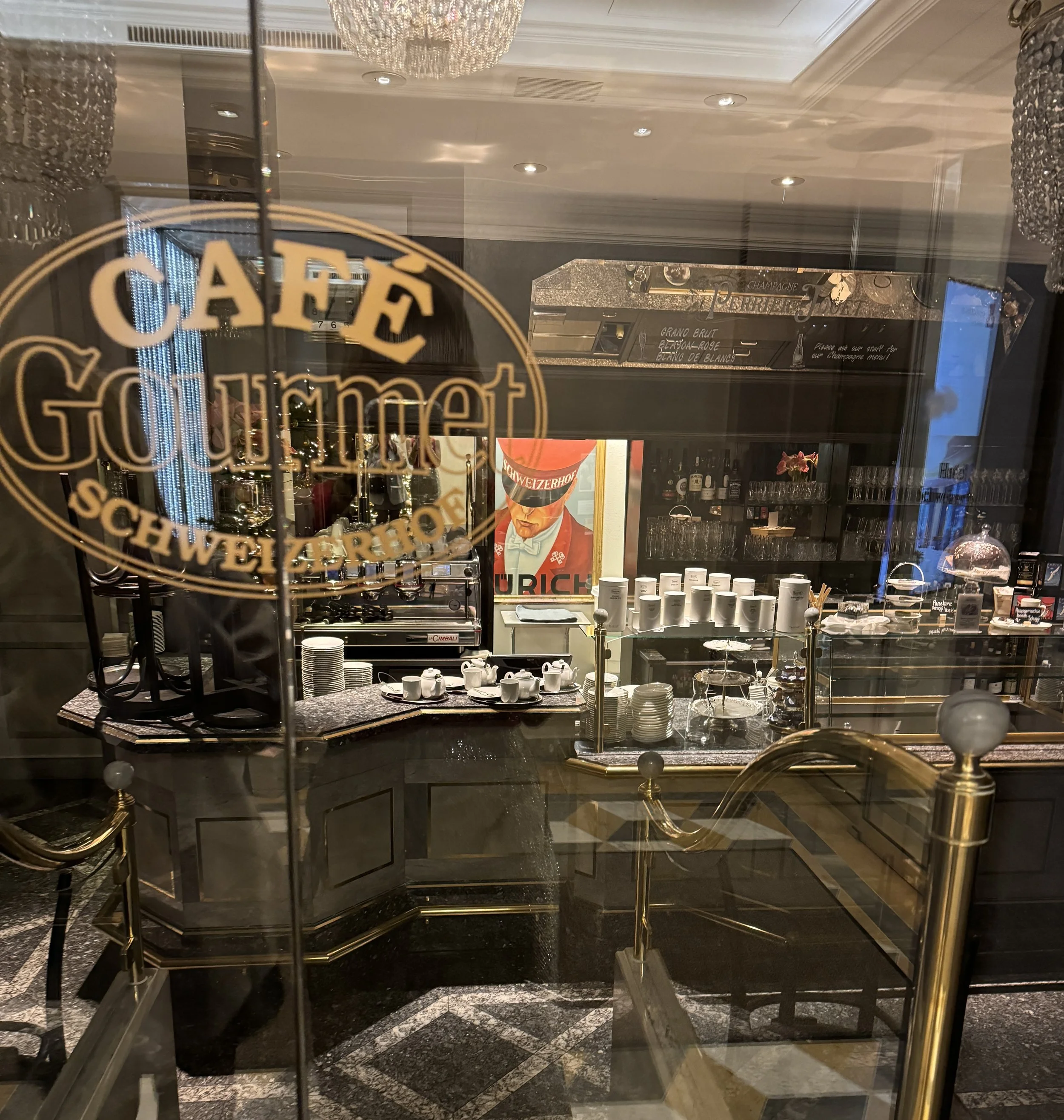 Staycation: Redefining Home Comfort at Schweizer Hof Zürich